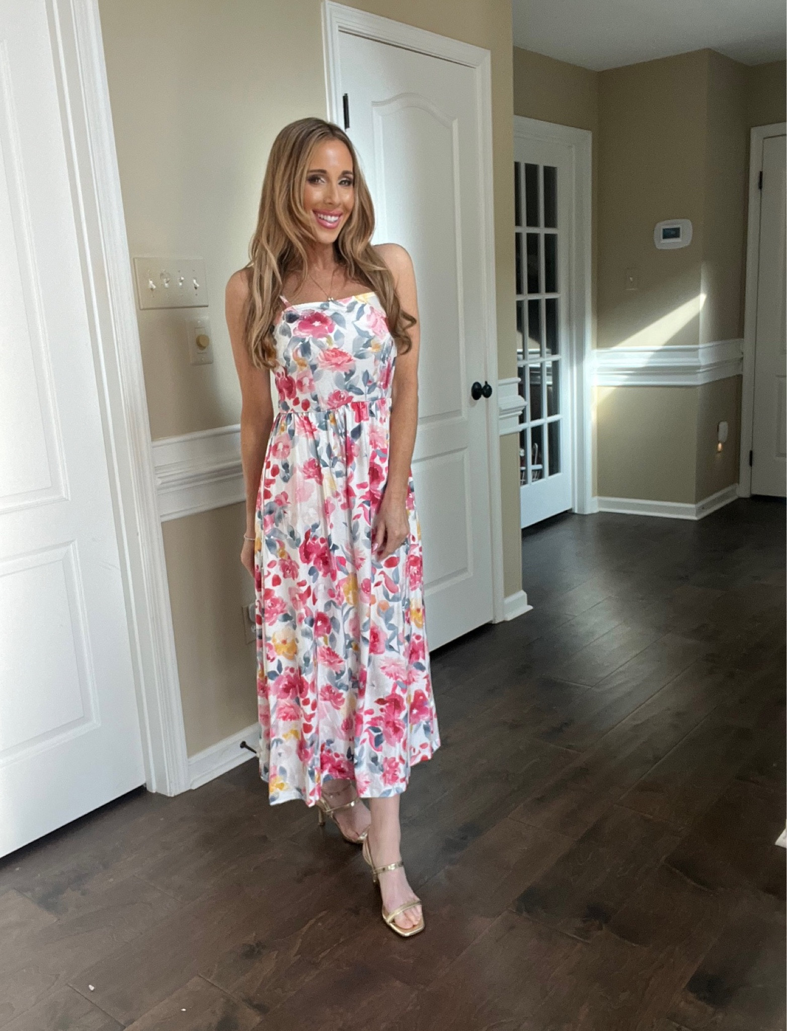 Beautiful floral casual midi dress ❤️❤️

#LTKStyleTip #LTKBeauty #LTKFindsUnder50