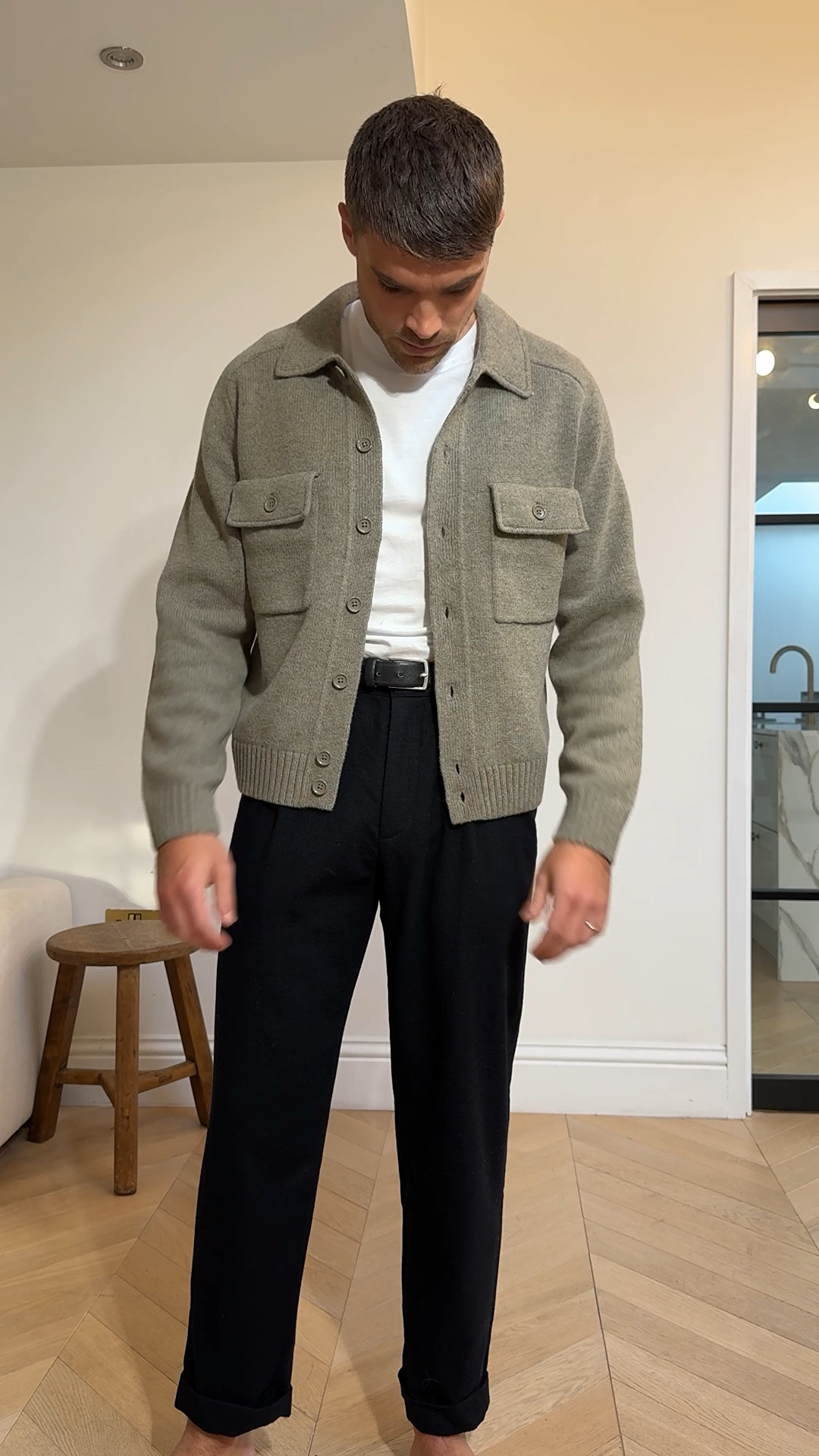 Easy outfit for you men to try 👍🏼 this Uniqlo cardigan jacket is so good for the coming months. FYI - I’m wearing a small.

#LTKmens