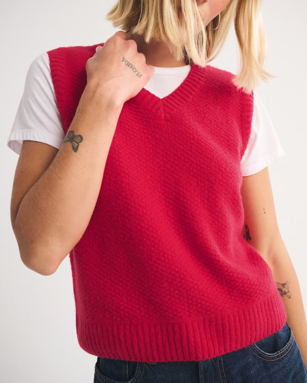 Merino Wool-Blend V-Neck Sweater Vest | Abercrombie & Fitch (US)