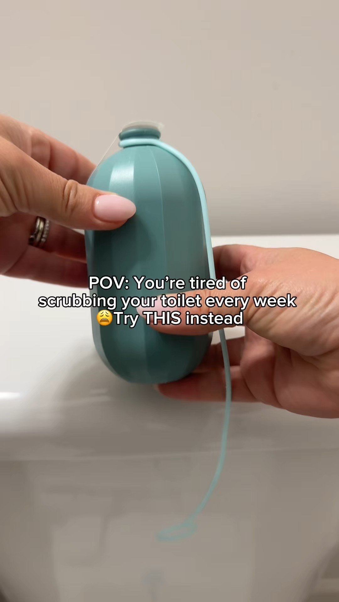 Just pull the label and drop it in—your toilet basically cleans itself now 🤯 Ocean scent, septic safe, and one bottle = FORTY blue tablets?! Yeah, I’m never going back. #MagicBottle #PreventsStainBuildup #SepticSafe #OceanScent #LongLasting #ToiletHack #HomeHack #CleaningTok #EasyToUse #Sterilization #BathroomCleaning #ToiletCleaning #TikTokMadeMeBuyIt #AmazonFinds #viralproduct #cleaningtips #cleaninghacks