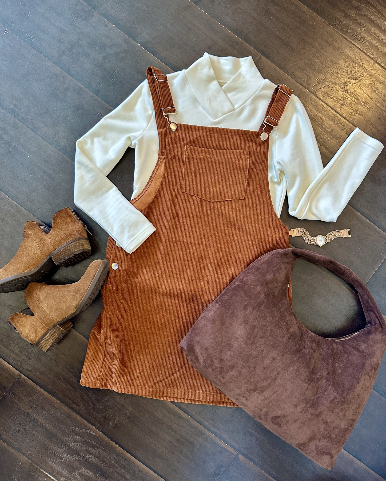 Swipe to see the outfit on 🧡

Wearing size small (5’9”)
.
.
.
.
.

Target fall dress, overall dress, Target try on, Target fashion, fall outfit inspo, affordable fall fashion, corduroy, Target finds, fall dresses under 50, Target outfit ideas, LTK fall, Target style, affordable fashion, fall style inspo, Target favorites, fall fashion finds, trendy Target outfits
