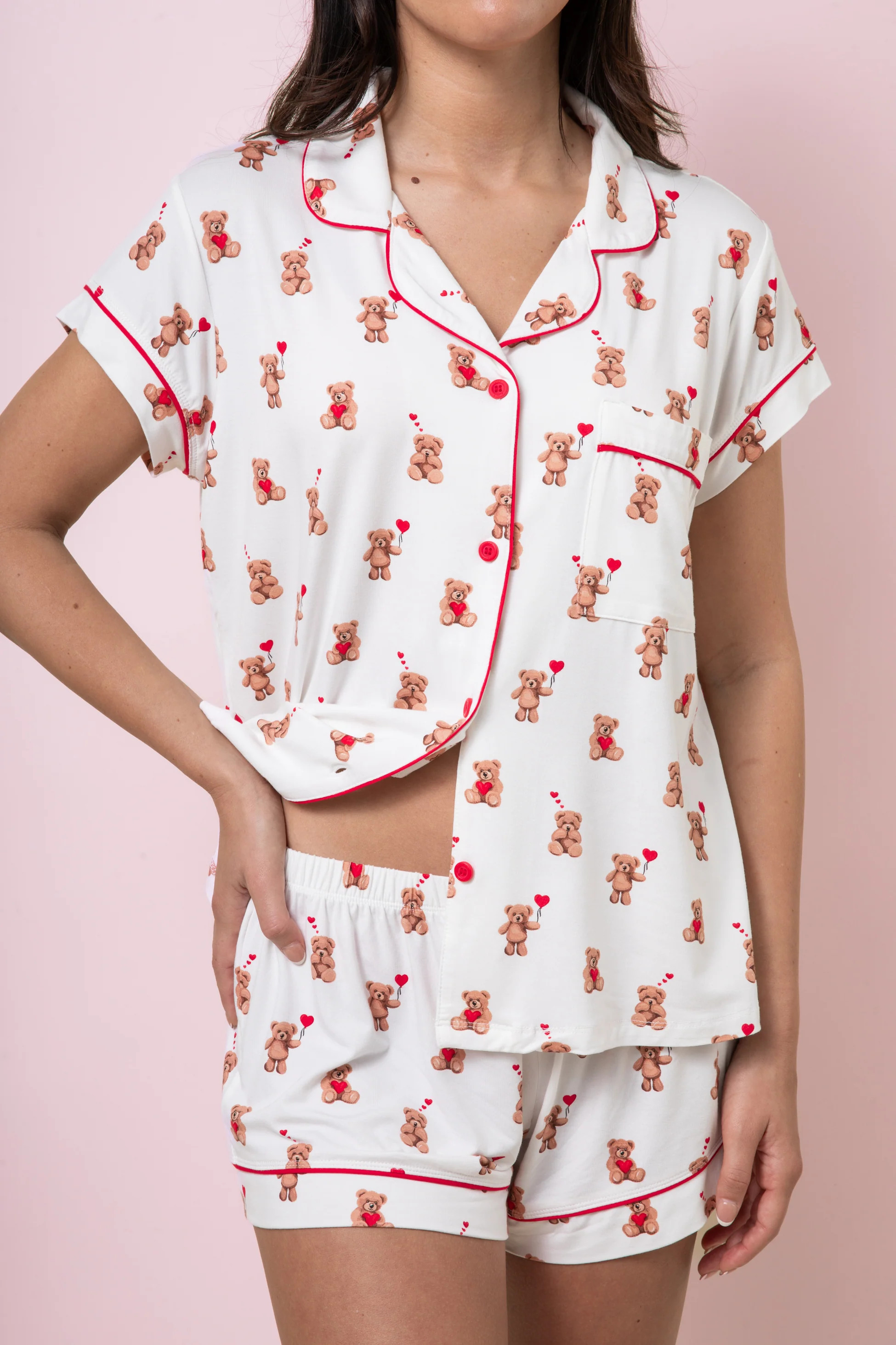 Bamboo Women's Short Sleeve Pajama Set in Bear Hearts | Kyte Living
