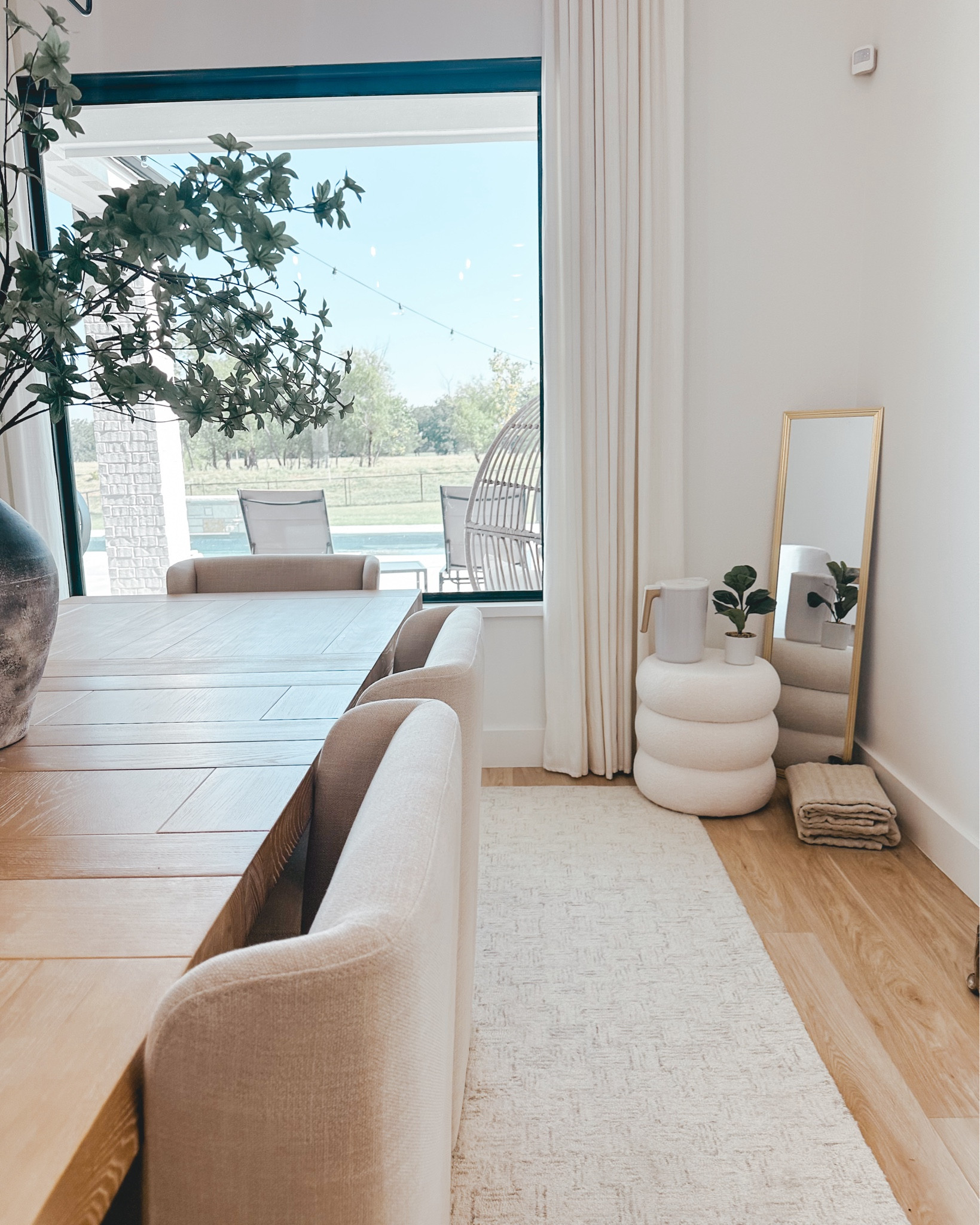 Here are some college must haves that you may not have thought about… #Walmartpartner

Mirror: for getting ready & outfit check 
Stool: for seating & extra storage 
Water filter: so they aren’t lugging bottled water around
Towels: with a different texture so they don’t get mixed up with a roommates. @Walmart for the win again!

#collegemusthaves #walmartcollegeessentials #collegefinds #backtoschool #homedecor #backtocollege 

#LTKHome #LTKBacktoSchool #LTKSeasonal