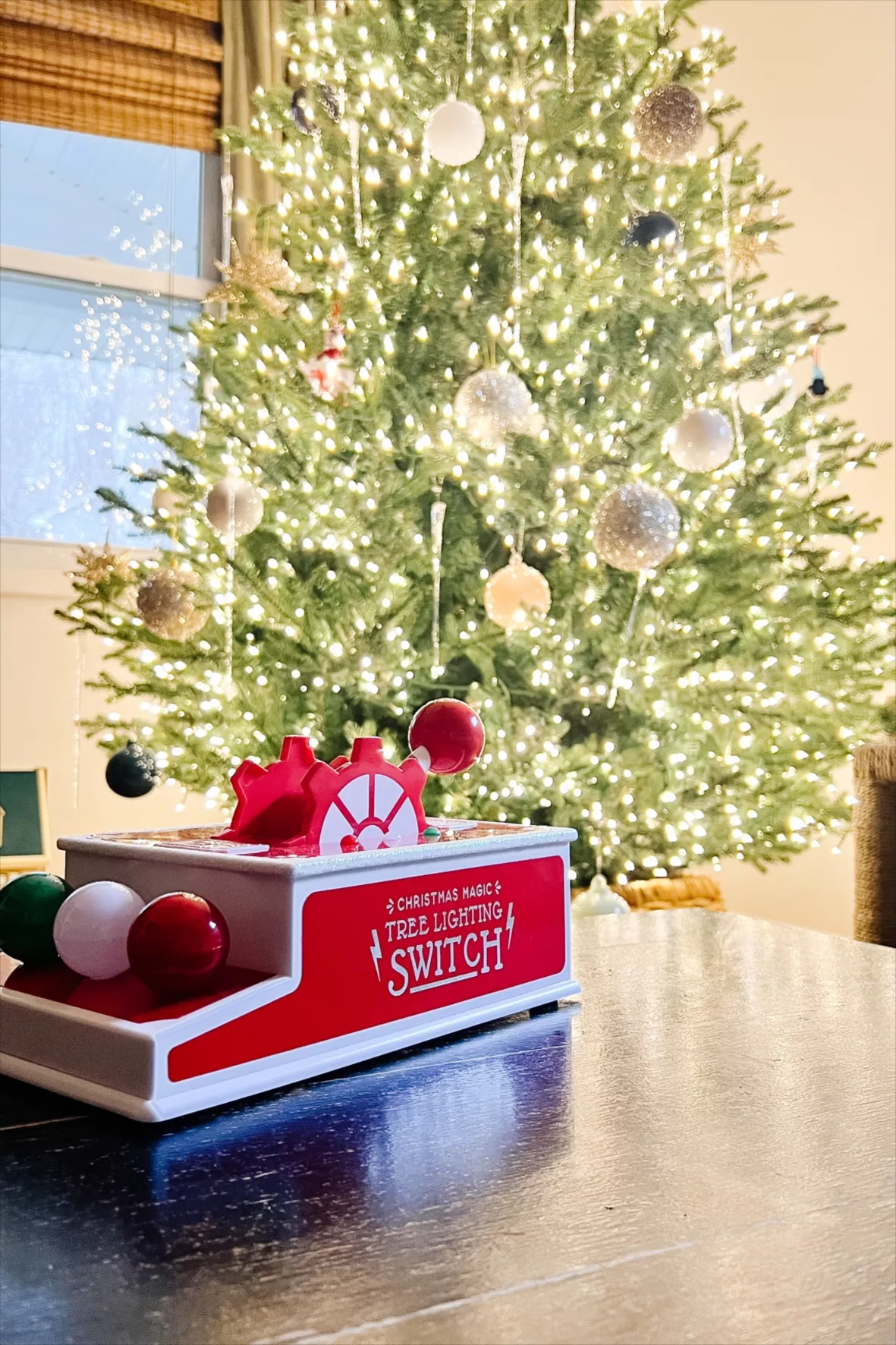 Wondershop Christmas Controller Decorative Figurine Magic Tree Lighting  Switch