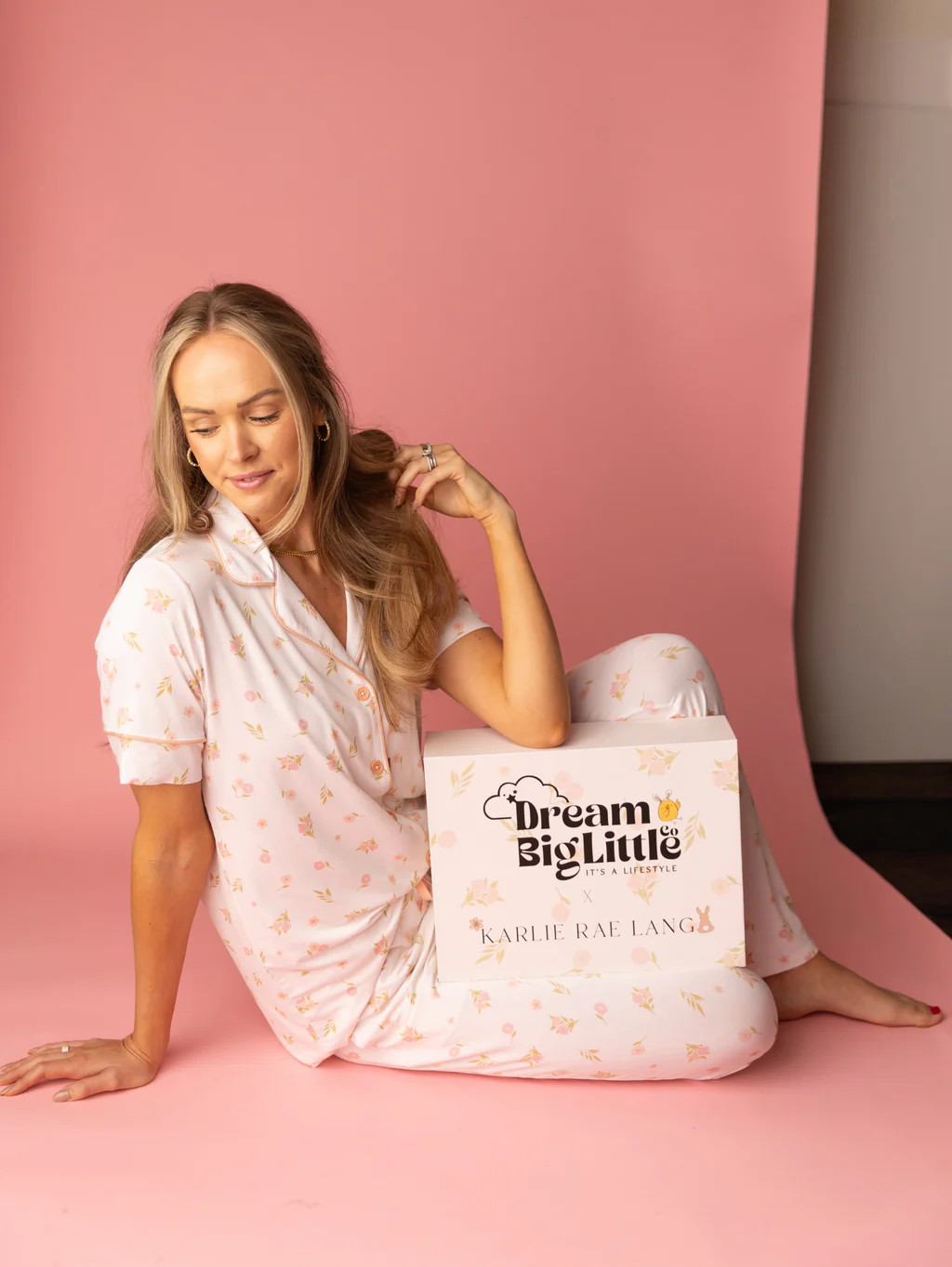 KARLIE BLOOM WOMEN’S RELAXED FLARE DREAM SET | DREAM BIG LITTLE CO