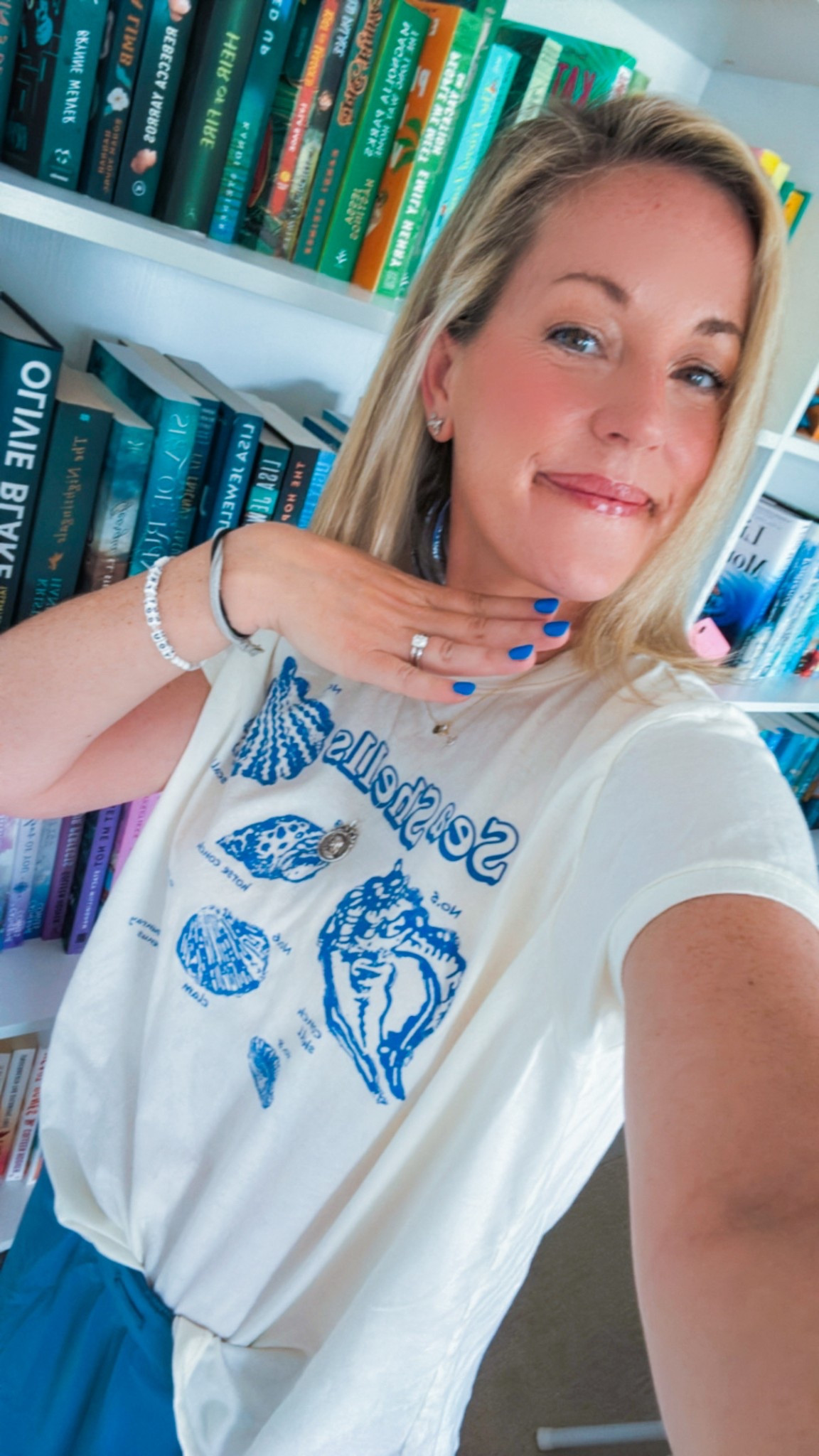 SEA SHELL TEE💙

#LTKSummerEdit #LTKStyleTip #LTKFindsUnder50