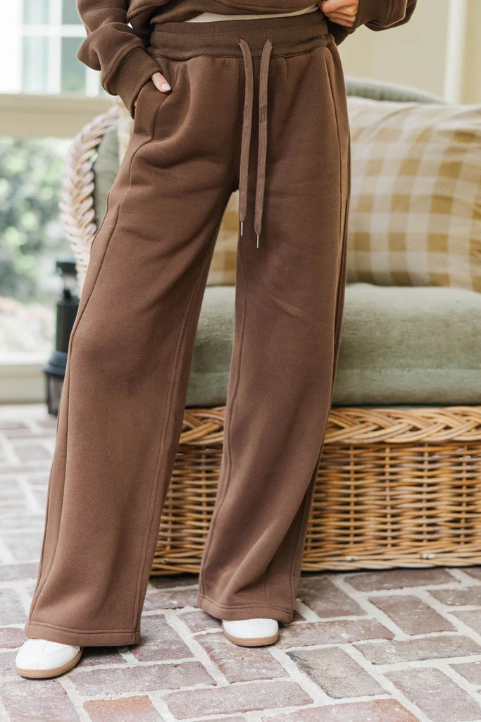 NURSING COLLECTION: Love In Every Layer Brown Sweatpants | The Mint Julep Boutique