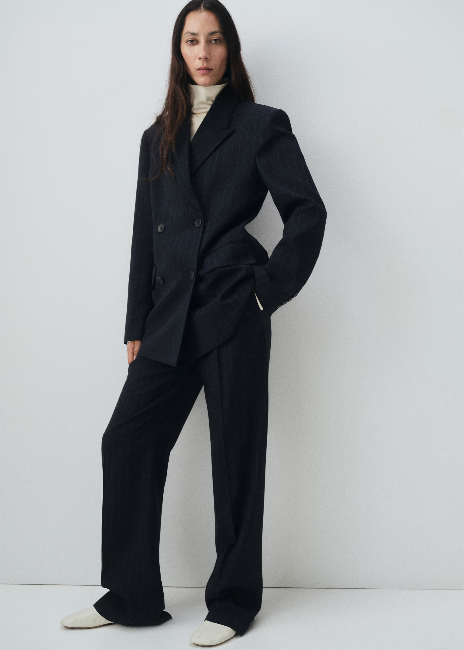 Double-breasted pinstripe suit jacket | MANGO (UK)