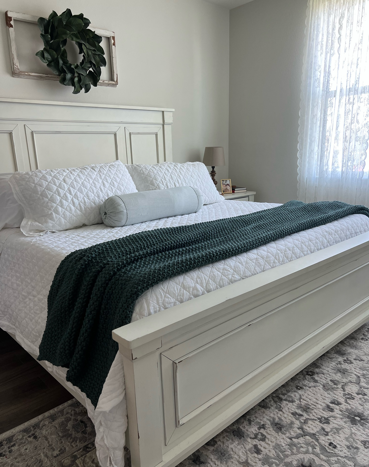 A little spring refresh in the bedroom  

#LTKSeasonal #LTKhome