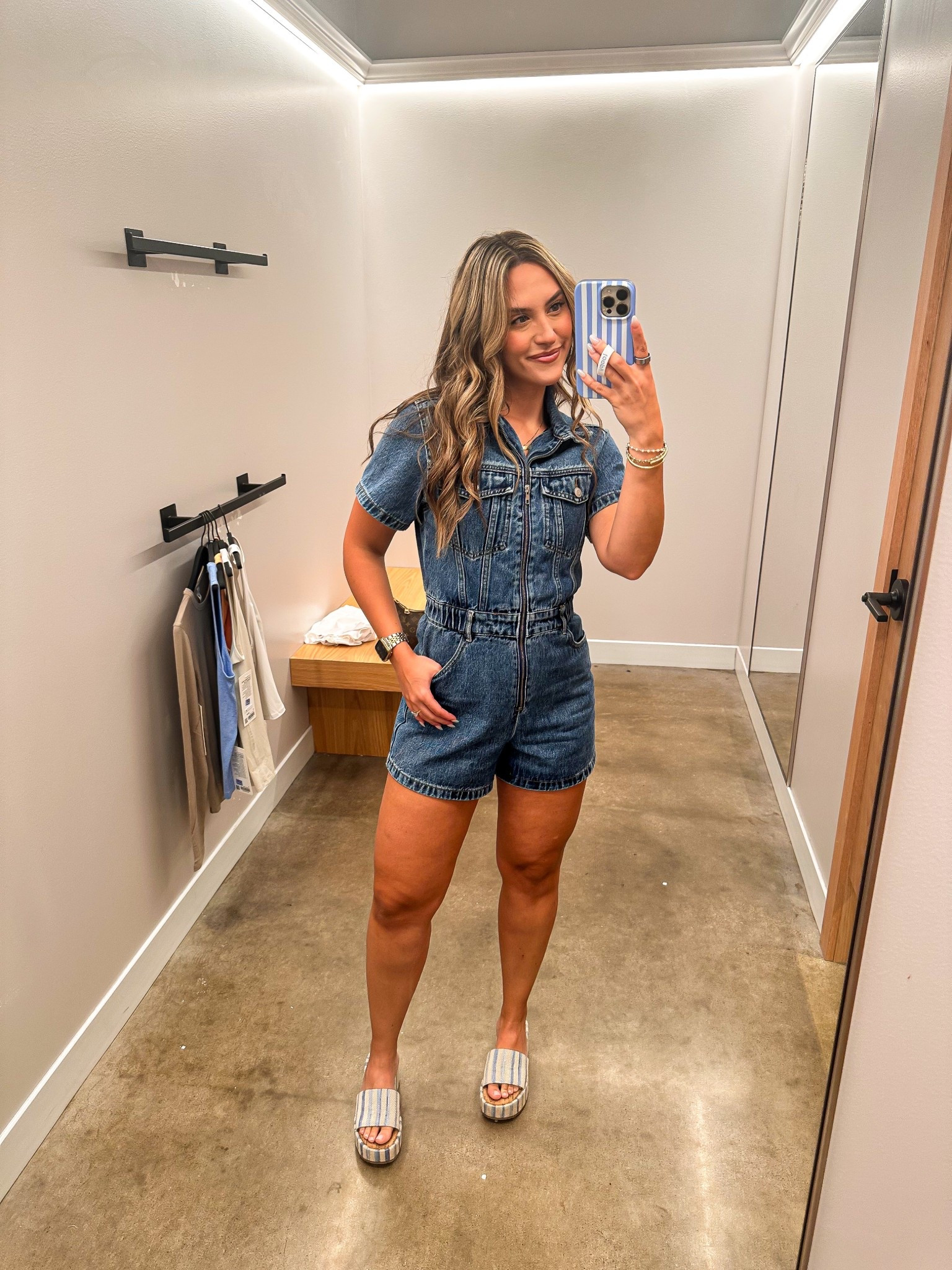 Weekend OOTD

Denim romper | platform slides | ShowPo | Marc Fisher | Loopy case

#LTKShoeCrush #LTKSeasonal #LTKSaleAlert