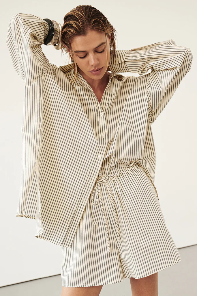 PALMA CREAM SILK BLEND SHORT | DISSH