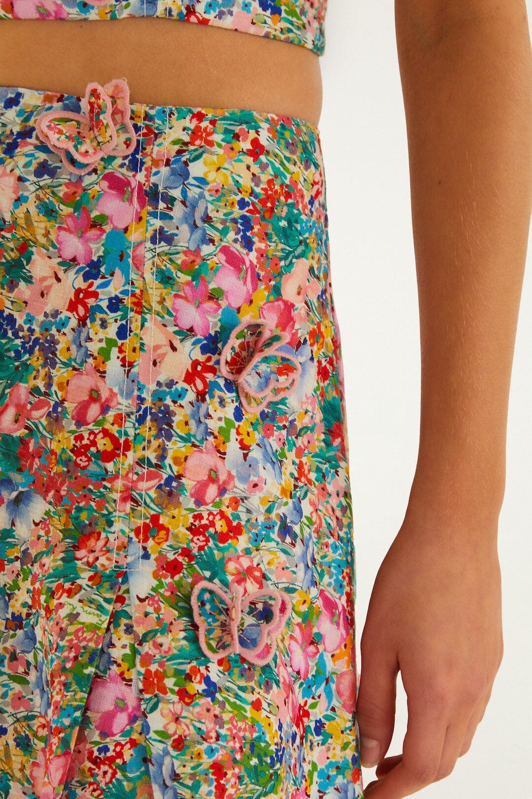 Off-White Peasant Floral Butterflies Euroflax Premium Linen Maxi Skirt | FARM Rio | FarmRio (US)