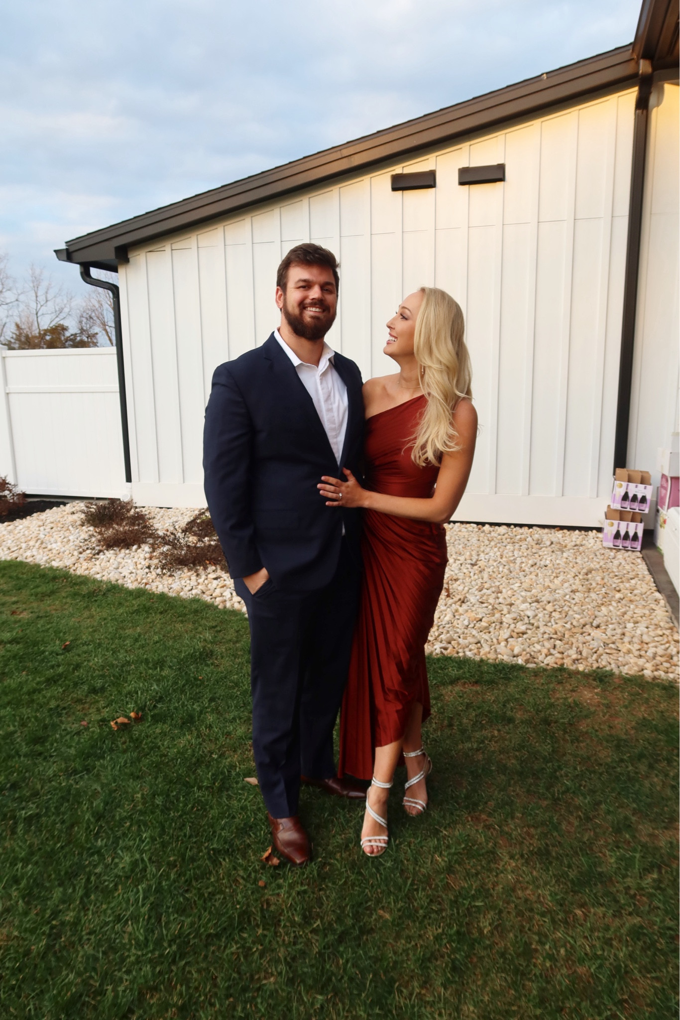 Wearing a size 2  

#LTKwedding