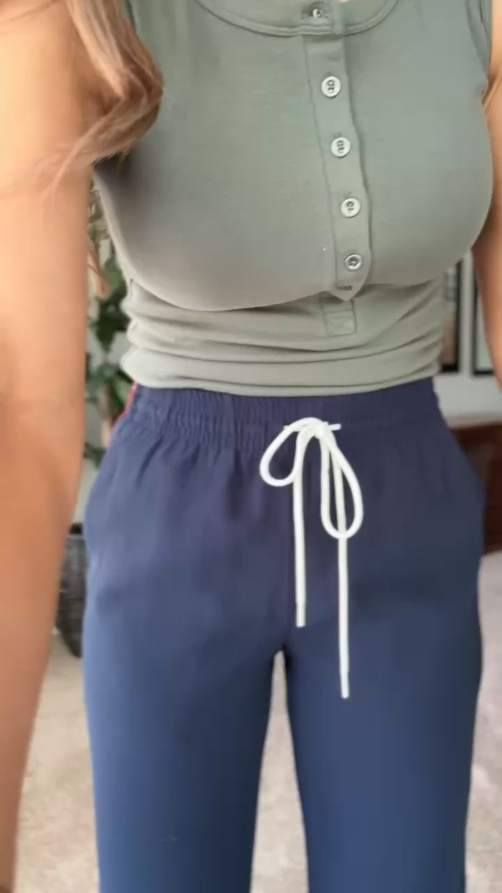 @Aritzia