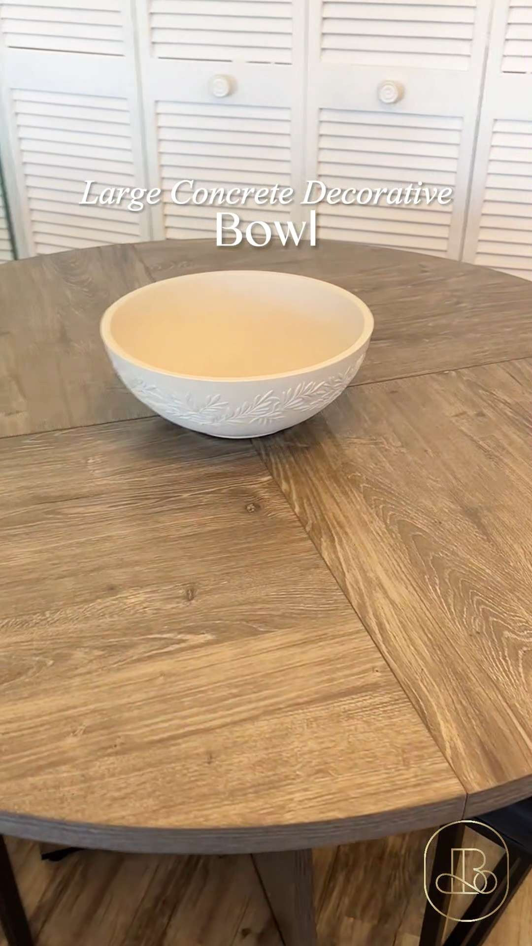 Loving the minimalist vibe of this Keylana Home Concrete Decorative Bowl 🤍 I love how the concrete texture gives it a modern yet cozy feel. Perfect for holding decor accents or just as a statement piece! ✨ #HomeDecor #ModernDesign #ConcreteDecor #MinimalistStyle #ChicSpaces #TabletopDecor 

#LTKHome #LTKFindsUnder100