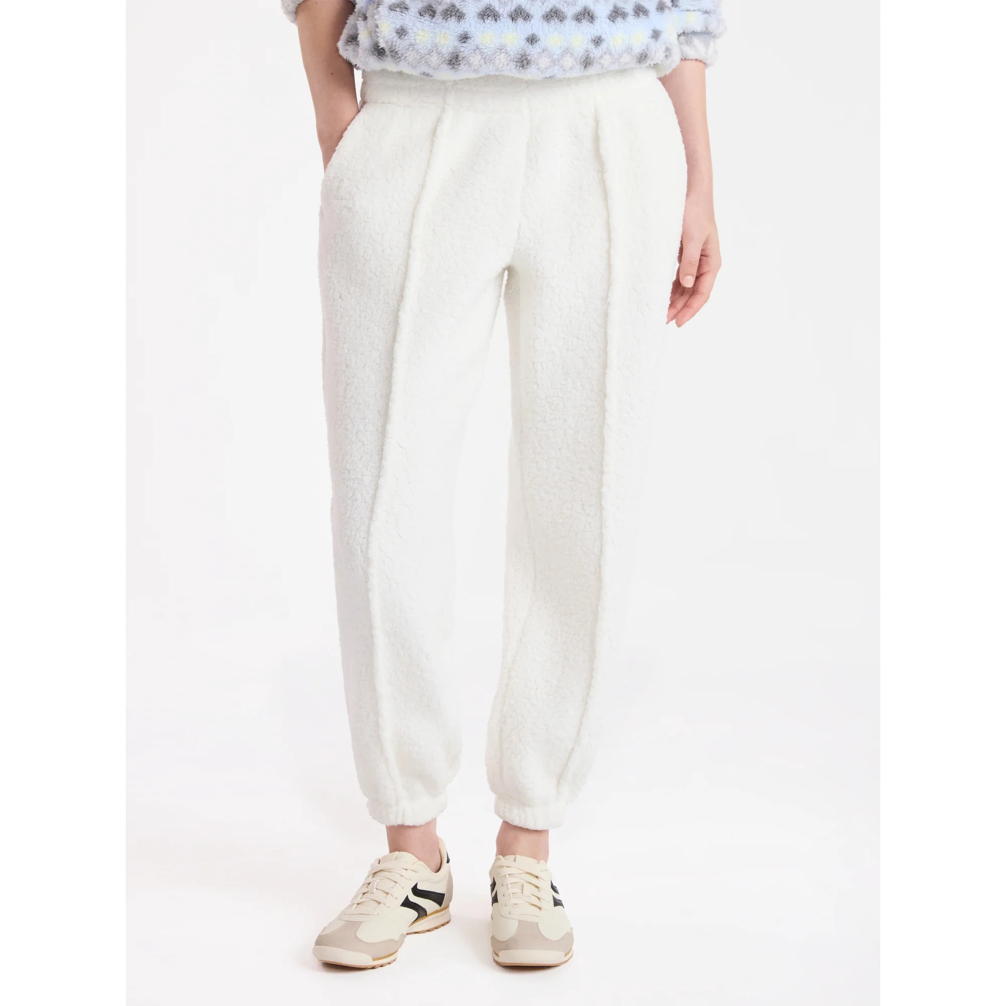 No Boundaries Plush Jogger, Women's | Walmart (US)