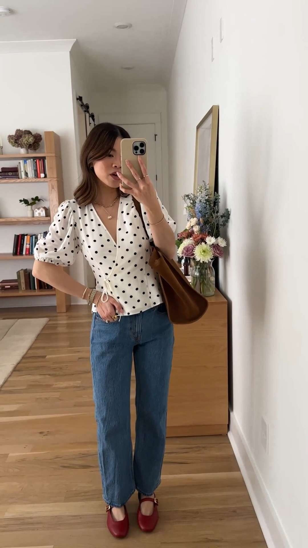  Sizing info:
• jeans size 24 extra short in medium
• blouse size XS

petite fashion, get dressed with me, outfit inspiration, ootd, nashville outfit, Nashville influencer, petite style, vacation style, casual outfits, mom style, petite pants, spring outfits, spring outfit info, spring pants, spring outfit idea, spring top, spring bag, spring sweater, spring shoes, jeans, medium wash jeans, everyday jeans, Abercrombie jeans, spring blouse, polkadot blouse 

 

#LTKPetite #LTKSeasonal #LTKootd