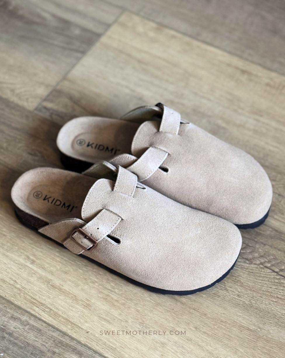 Get that popular Birk look-for-less with 𝟰𝟬% 𝗼𝗳𝗳 these adorable slip-on clogs!

Everyday white sneakers
Chunky platform sneakers
Classic ballet flats
Pointed-toe slingback heels
Comfortable walking sandals
Neutral ankle boots
Knee-high leather boots
Casual slip-on loafers
Strappy dress sandals
Cozy indoor slippers

#LTKSaleAlert #LTKSeasonal