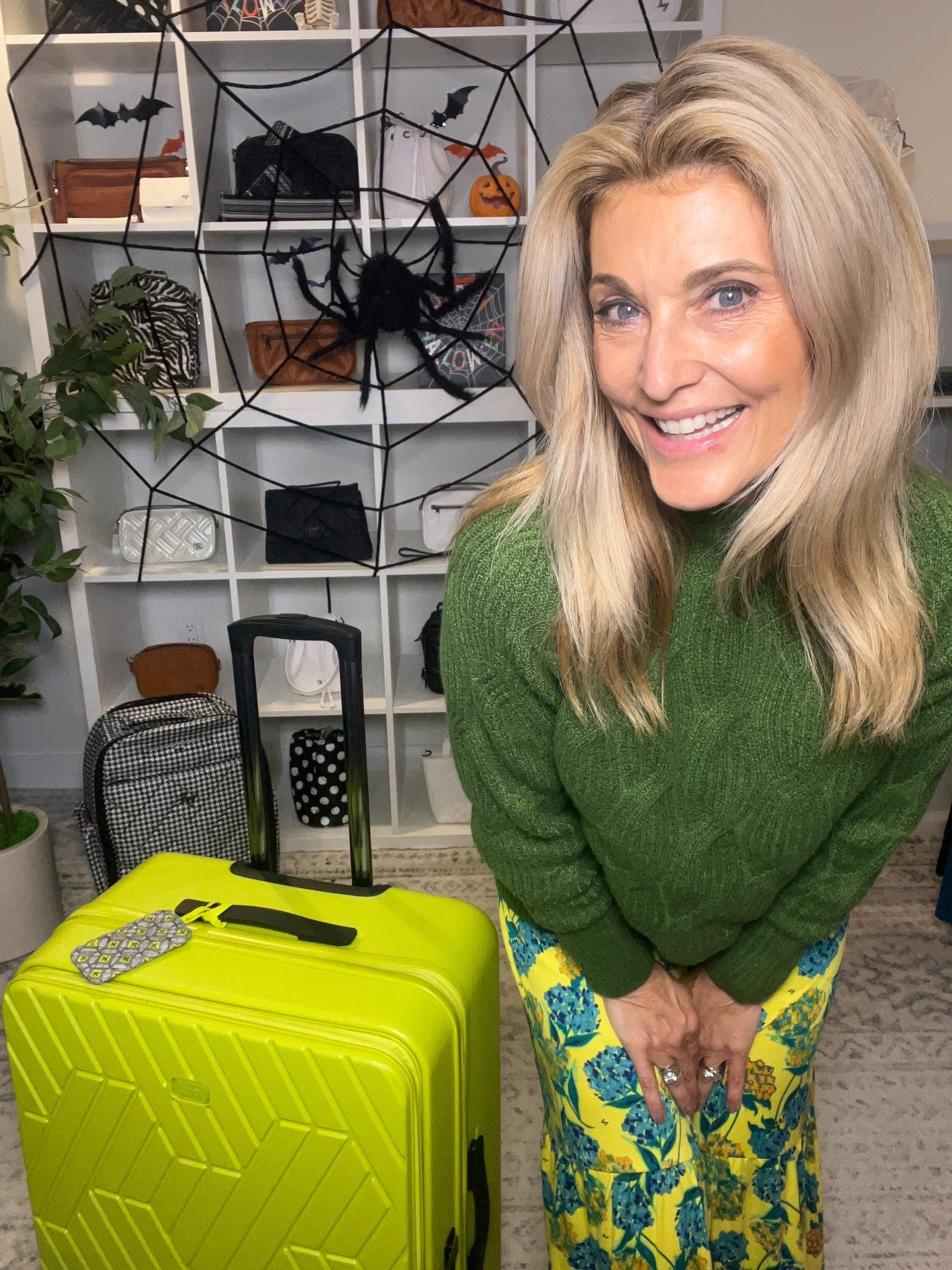 Cozy season essential.. 
.
FAV FALL SWEATER FROM Amazon!

#LTKStyleTip #LTKSeasonal