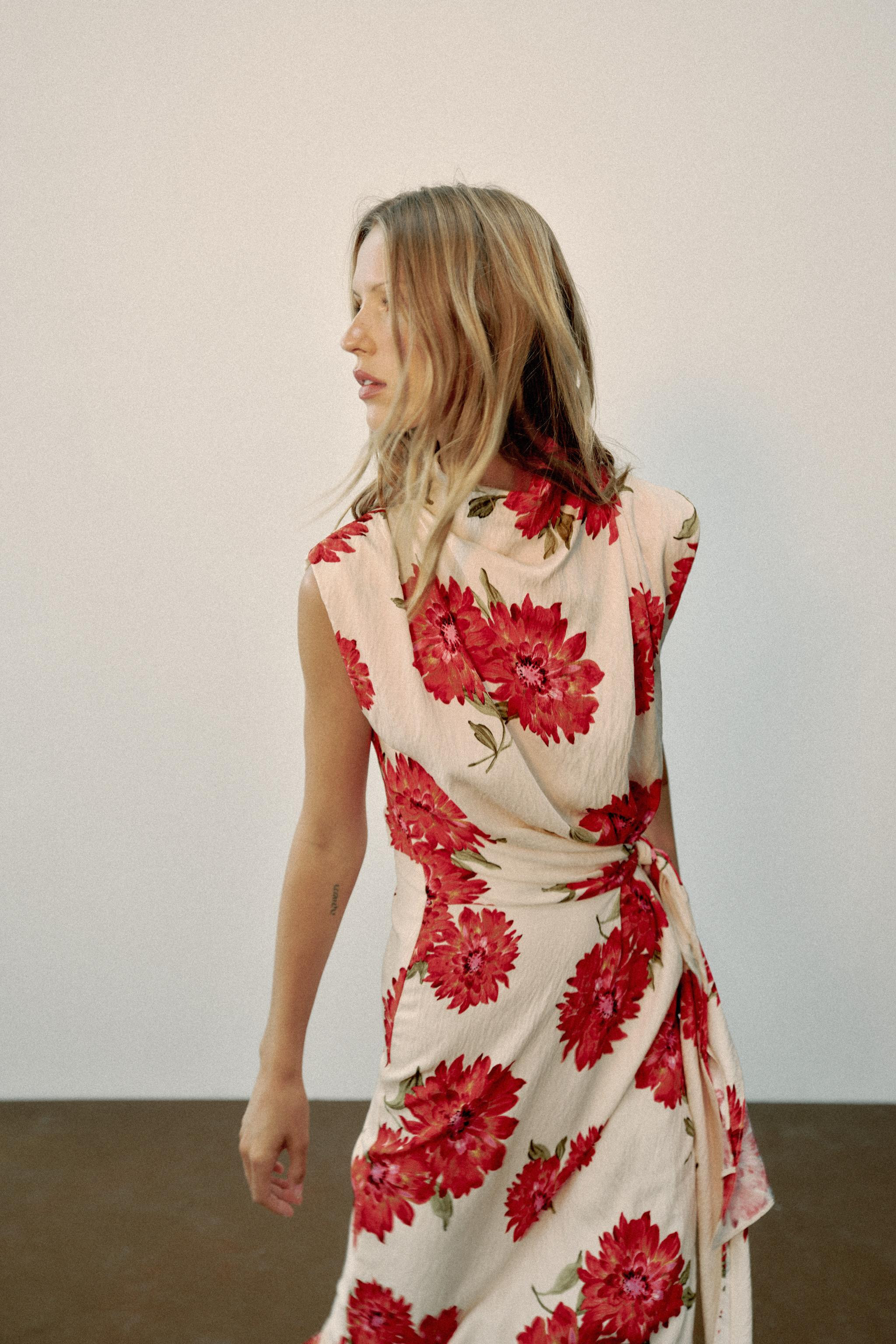 FLORAL PRINT MIDI DRESS WITH BELT | Zara UK