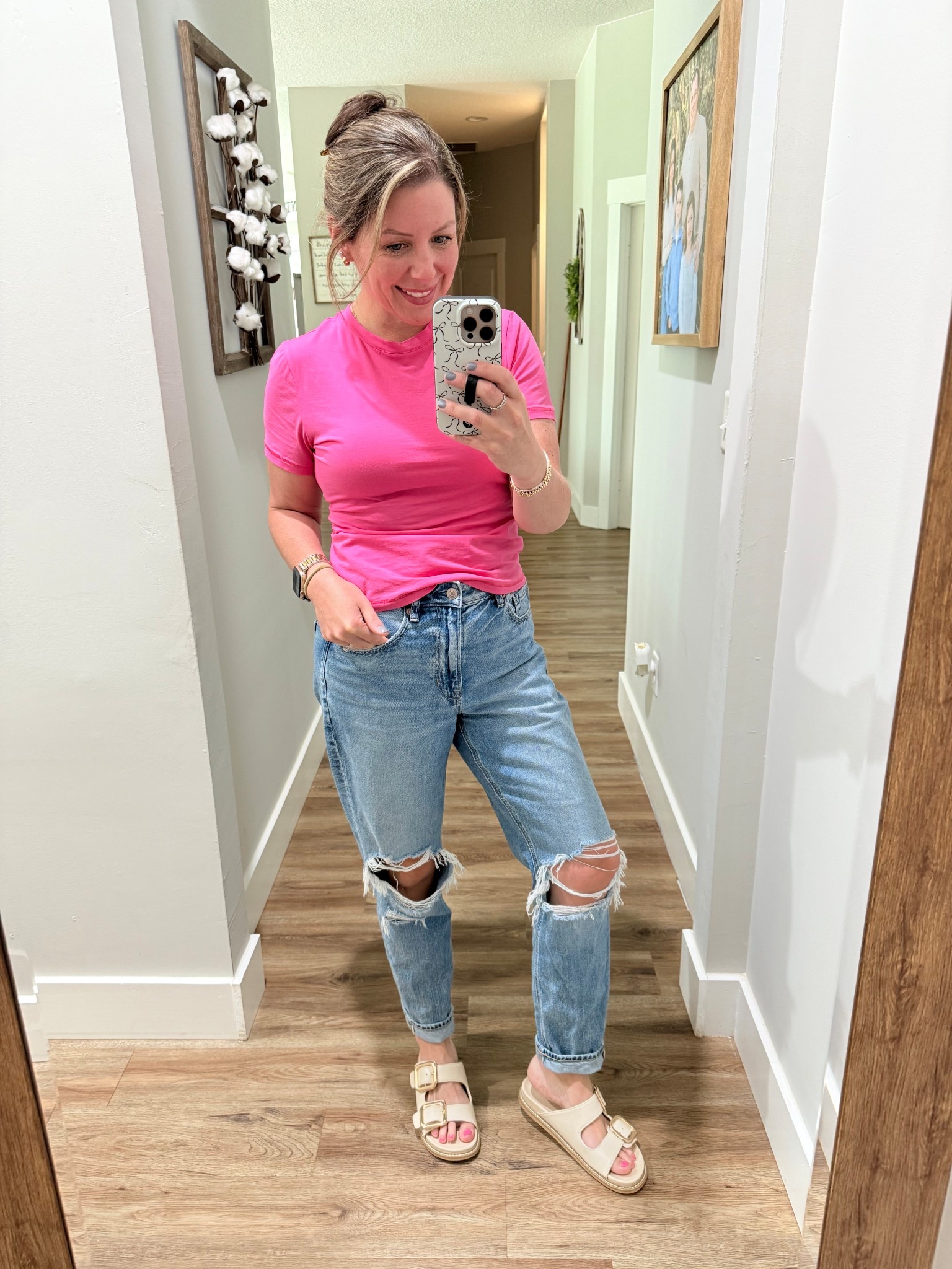Ootd! American eagle mom strigid jeans! 
Shirt: Walmart (large) 
Jeans: American eagle (6) 
Shoes:Target (8.5) 

Casual style, mom jeans, denim, outfit of the day, comfortable clothes, realistic, outfit, casual, mom, affordable, fashion, midsize

#LTKStyleTip #LTKFindsUnder50 #LTKMidsize