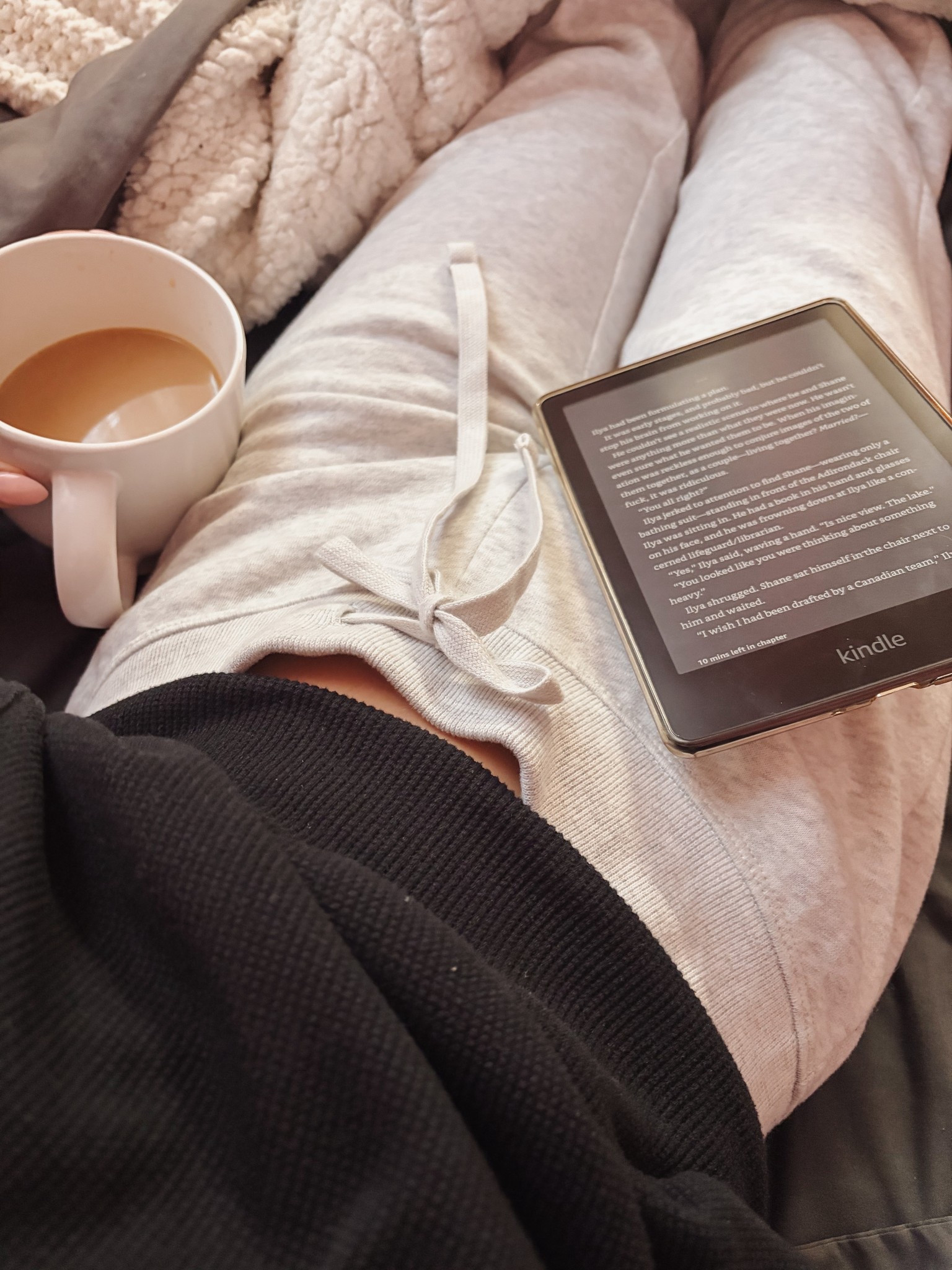 Cozy 🤍❄️

Hollister is all about the cozy this winter and I can’t get enough !

#LTKootd #LTKSeasonal #LTKPetite