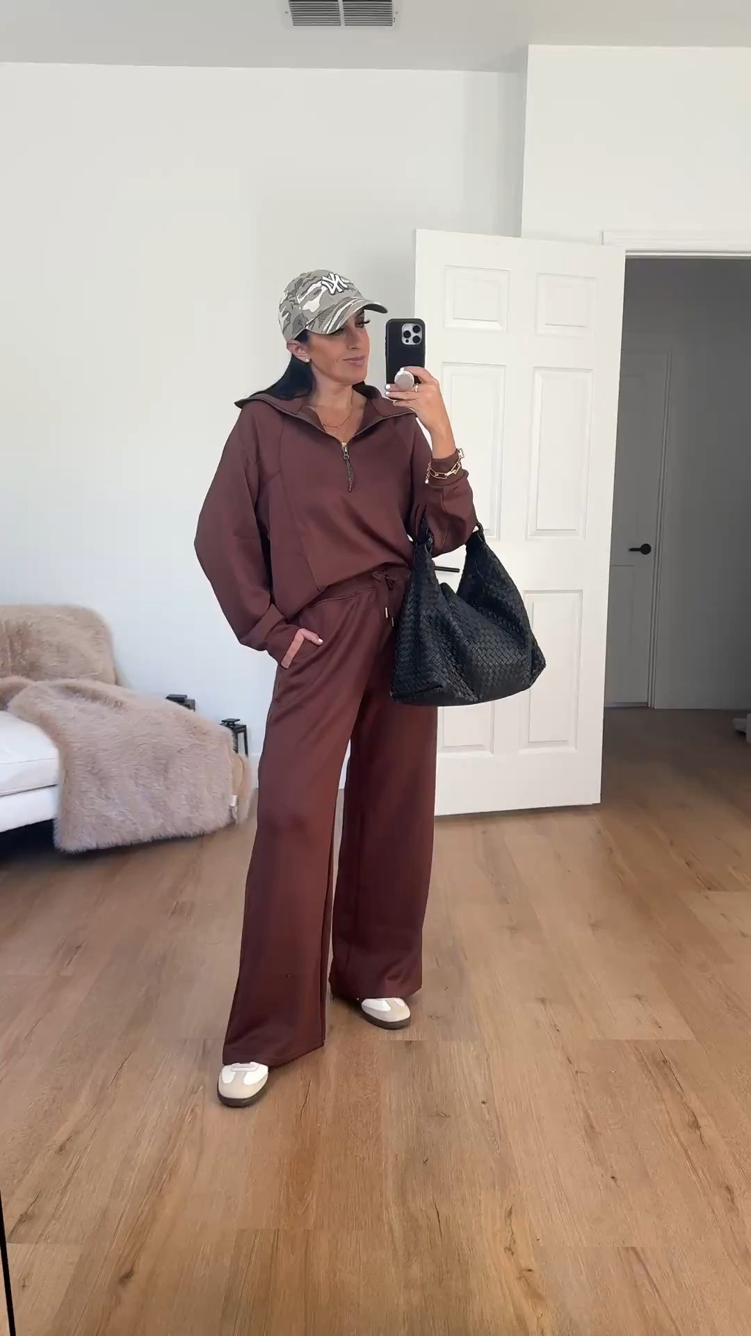 Feels like Spanx two piece set wearing size medium. 