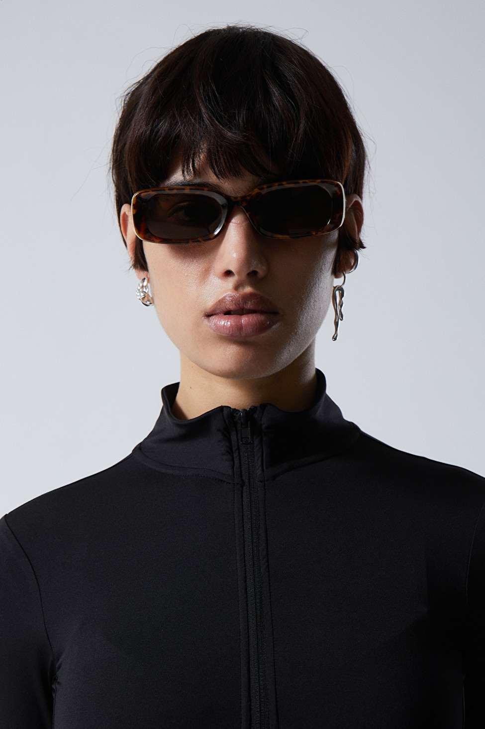 Cruise Squared Sunglasses | Weekday