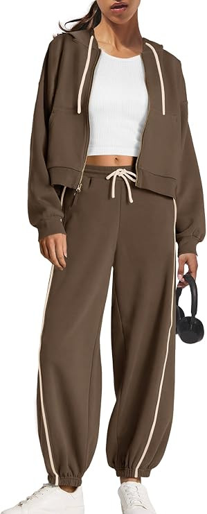Womens Matching Sweat Sets Sweatsuits 2 Piece Outfit Two Piece Lounge Set Track Suits Jogger Sets... | Amazon (US)