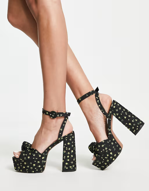 ASOS DESIGN Wide Fit Note knotted platform heeled sandals in black floral | ASOS (Global)
