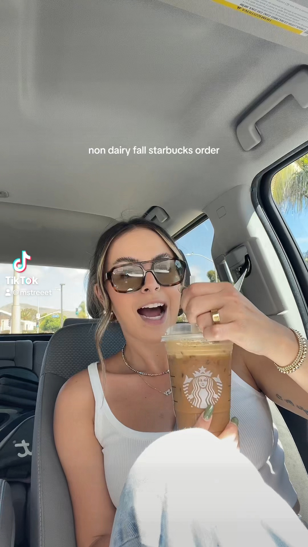 My favorite + most asked about sunglasses 🤍 #sunglasses #eyewear #ltksunglasses #ltkeyewear


#LTKstyletip #LTKVideo