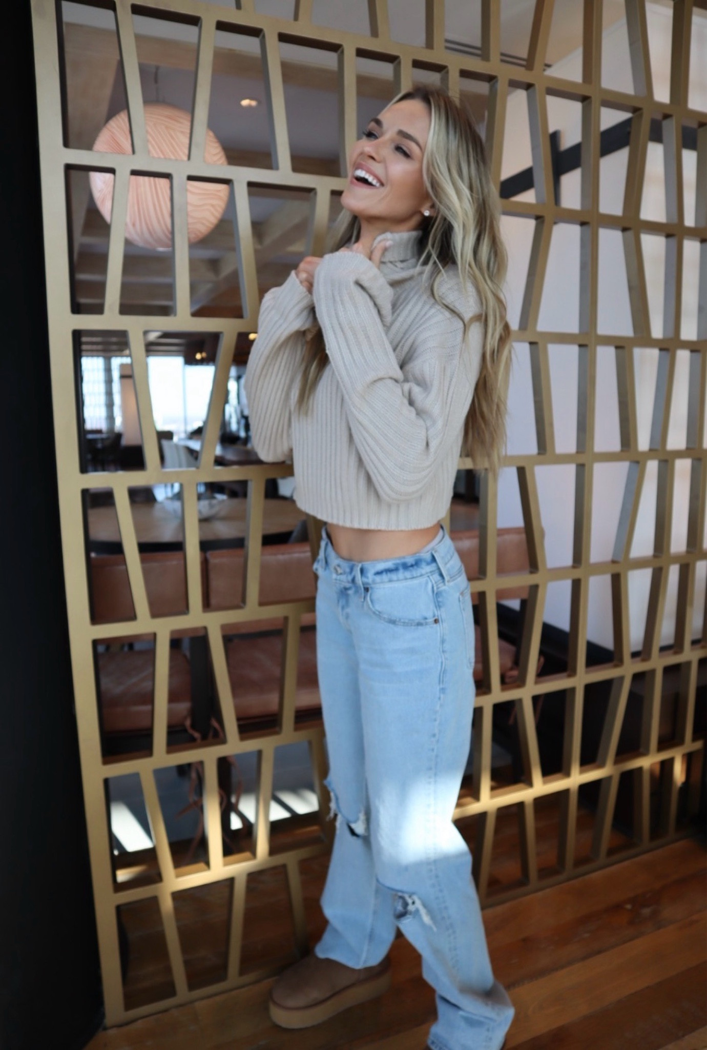 Abercrombie & fitch! Viral sale is happening!! 20-25% off jeans. 

#LTKgrwm #LTKSaleAlert #LTKootd