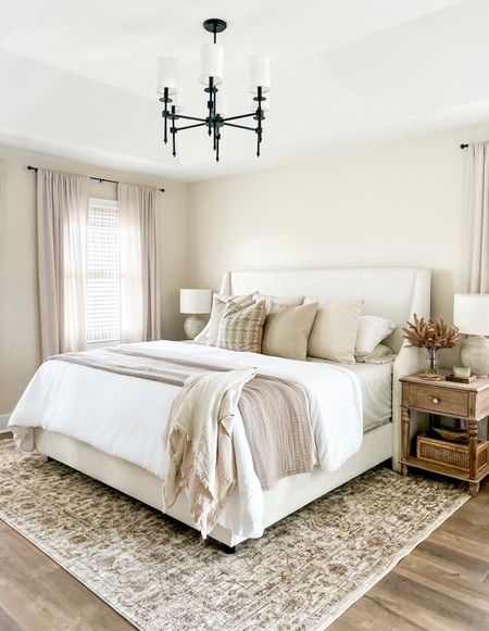 Neutral Bedroom Inspo…

Finally got the Casaluna Linen Blend comforter I have been wanting forever! It is so comfortable and amazing quality! I got the white. 

Also added new throw pillow covers from Amazon, the large pillows are “Light Beige” and the waffle weave are “Khaki”.

Our nightstands are sold out right now unfortunately! I will post as soon as they are back in stock.


Bedroom, bedding, neutral bedding, comforter, throw pillows, comforter set, linen comforter, area rug, neutral area rug, nightstand, lamp, table lamp, home decor, table decor, woven shades, cordless shades, chandelier, shaded chandelier, bed, upholstered bed, king bed, wingback bed, linen talc bed, amazon, amazon home, amazon finds, target, target style, wayfair, bedroom inspo

#LTKsalealert #LTKhome #LTKfindsunder100