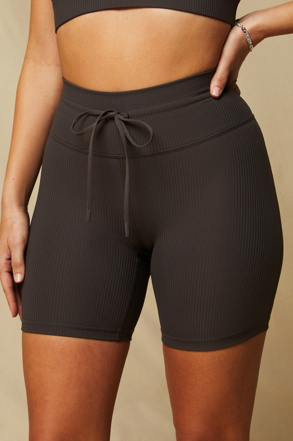 Oasis Rib High-Waisted 6" Shorts | Fabletics Europe
