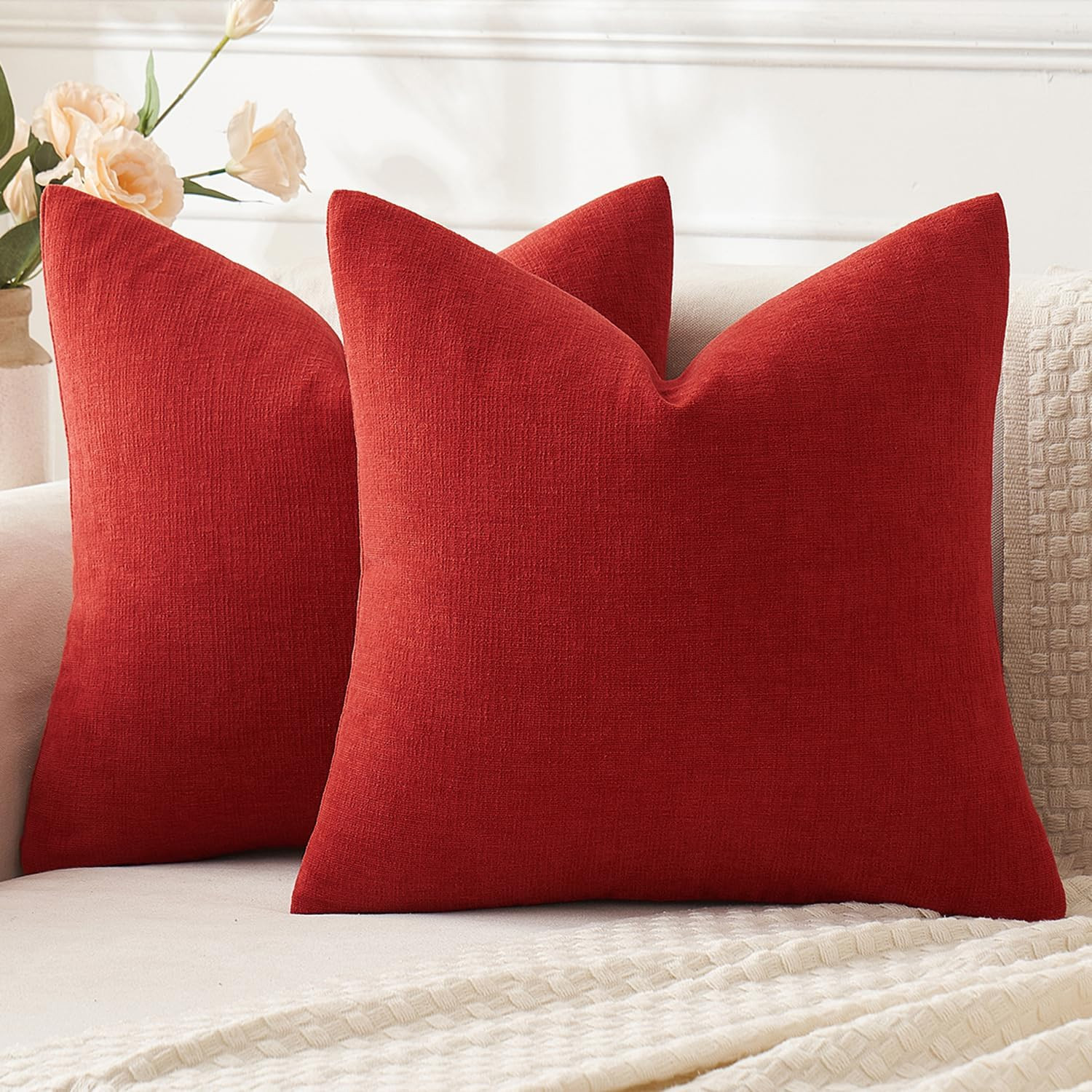 MIULEE Christmas Red Chenille Couch Throw Pillow Covers, 18x18 | Amazon (US)