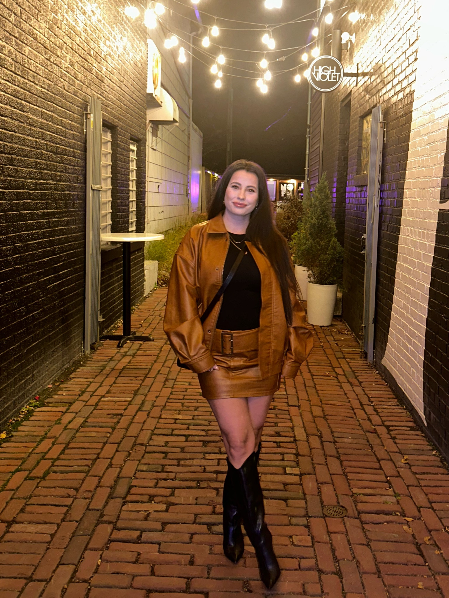 Saturday night out matching set ✨🤎

#LTKHoliday #LTKSeasonal #LTKStyleTip