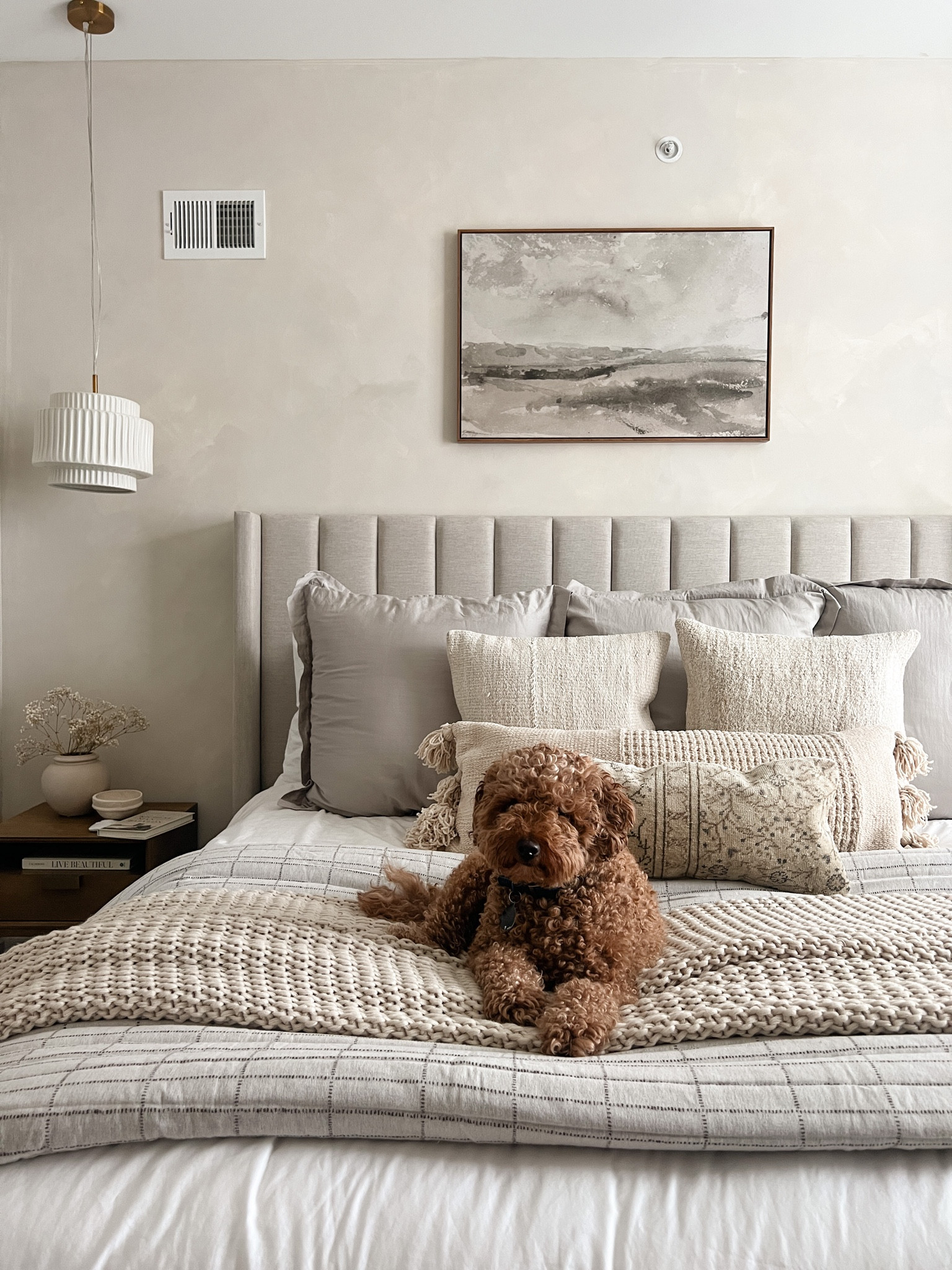 Neutral bedroom decor, neutral bedding, organic modern

#LTKFind #LTKhome