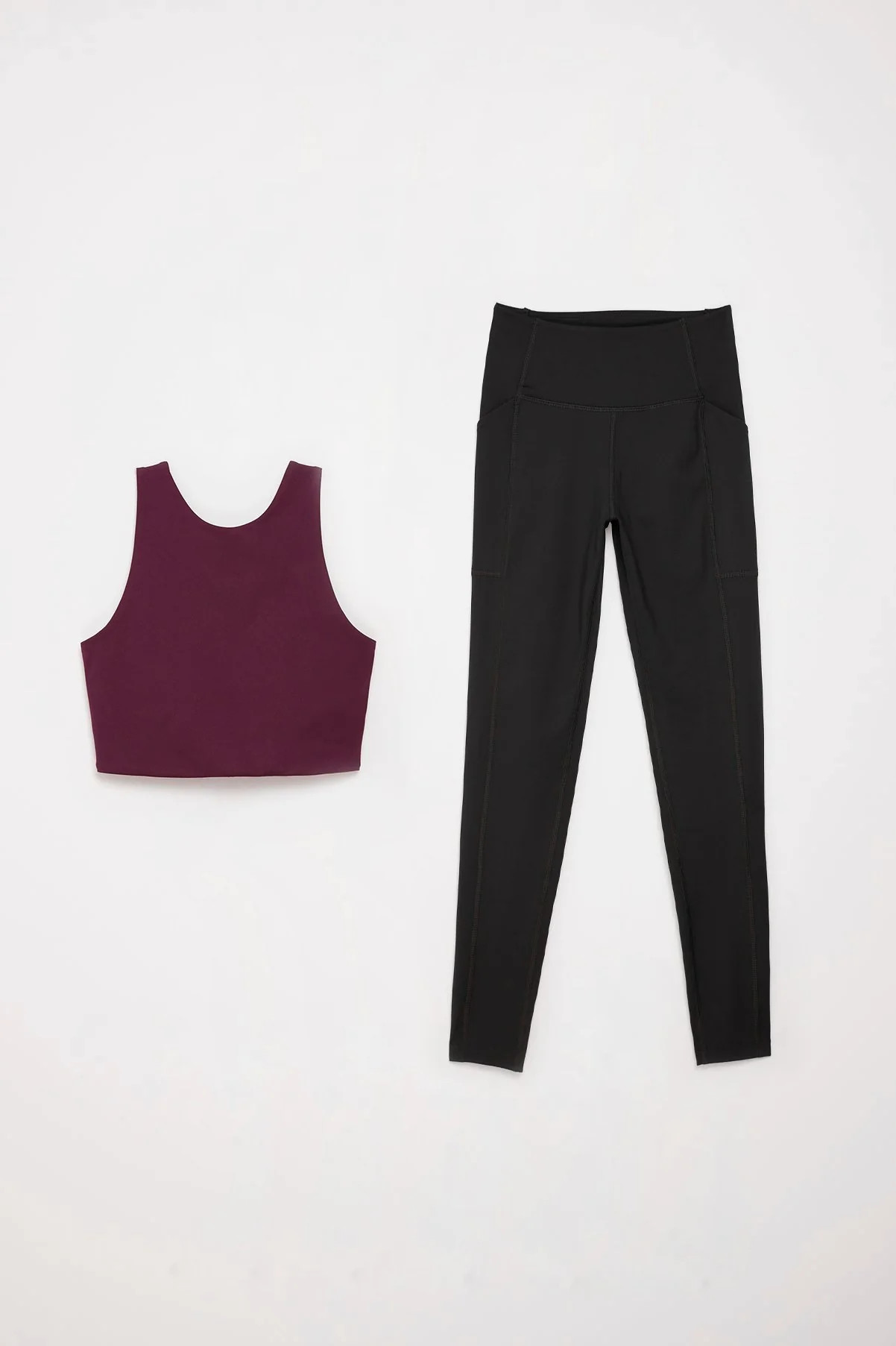 The Compressive Set Bundle — with Pockets | Girlfriend Collective