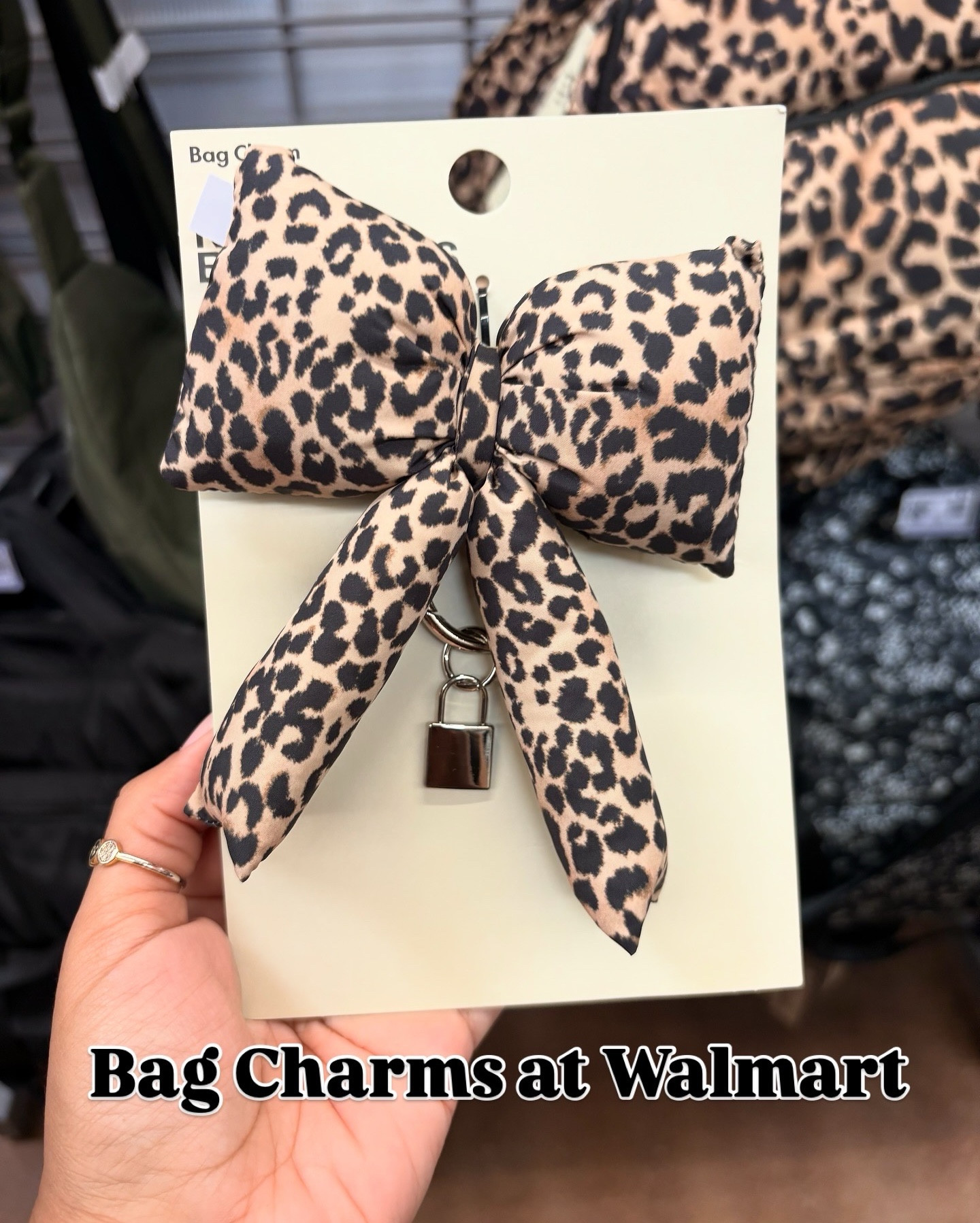 #walmart #bagcharm #bagcharms #walmartfinds #walmartstyle #walmartfashion

#LTKStyleTip #LTKSeasonal #LTKItBag