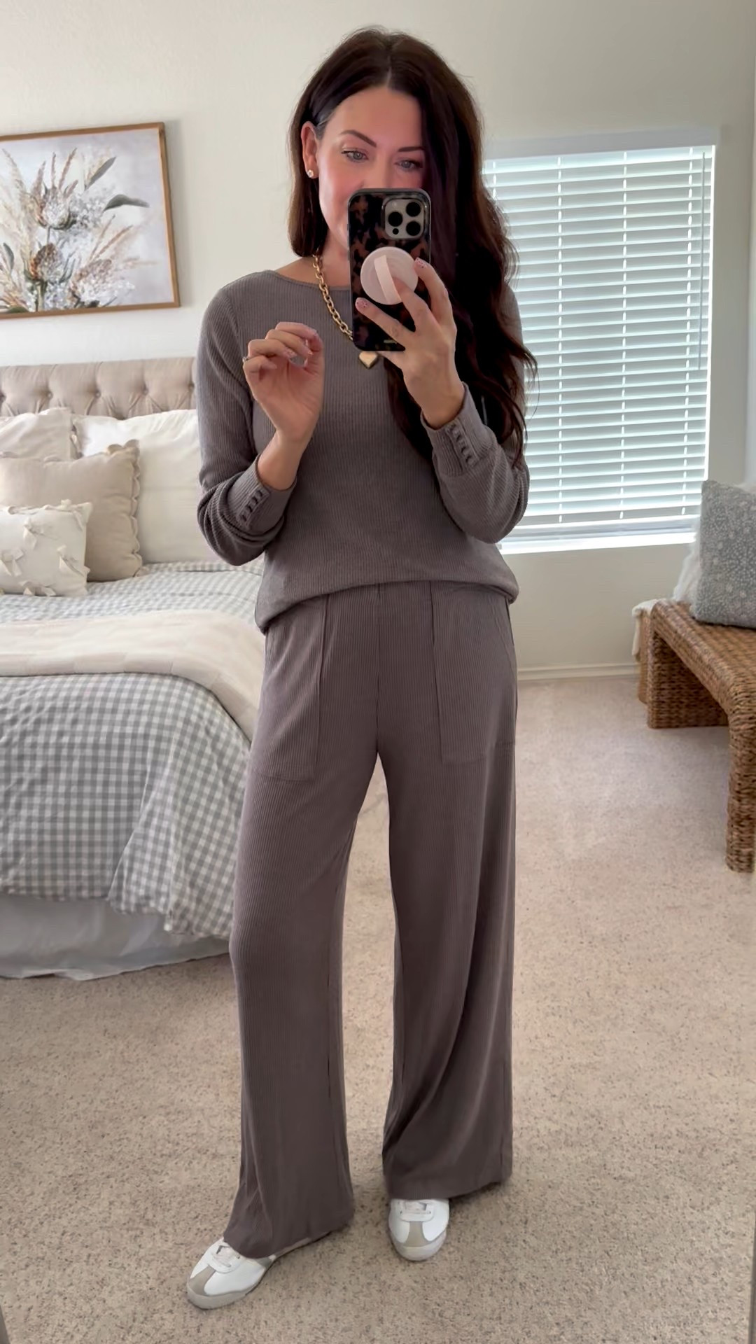 #ad @kohls #kohlspartner #kohlsfinds
‼️25% OFF + FREE SHIPPING thru tonight code: GOSHOP25
These cozy sets are so incredibly chic and comfortable! Fall & winter Mom uniform right here! They are sold separately too, so you can customize your sizing🤗
Medium in the top and medium in the bottoms is what I prefer 

#LTKSaleAlert #LTKSeasonal #LTKFindsUnder50