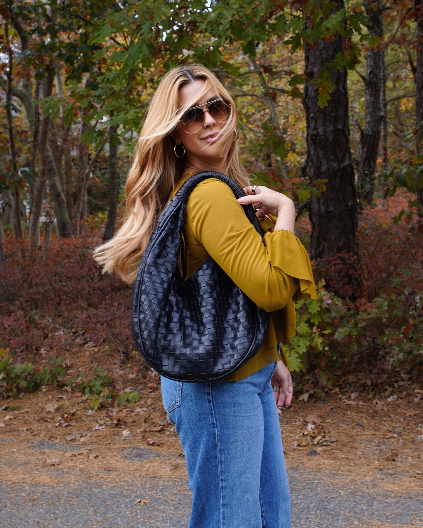 Autumn wardrobe officially in full swing! 🍂 Loving every detail of this look, especially my new @modaluxe_official bag – chic, functional, and perfect for everyday. Couldn’t be more obsessed! ✨ #Modaluxe #ModaluxeBags #Ad

#LTKootd #LTKgrwm #LTKItBag