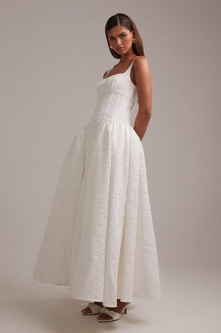 White midi wedding dress for petite women.Petite fashion. Petite style and clothing. For more finds and style tips read glambutfirstcoffee.com

#LTKPetite #LTKWedding
