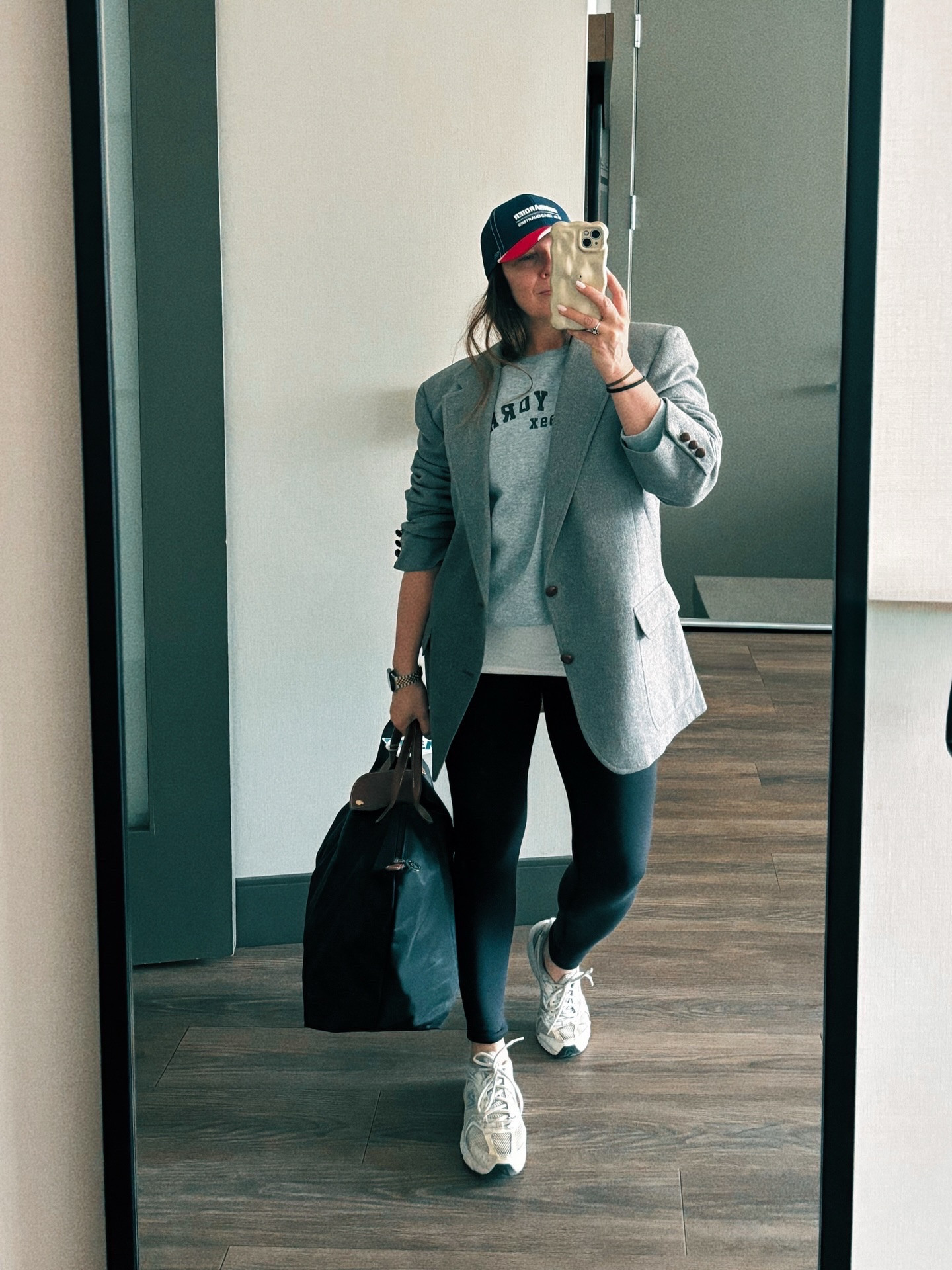 Girl in the mirror. 

Mini series on pause, but before we press play again a little look at what I wore to move hotels! 
Adding a blazer just took me from the girl who went to the gym after breakfast to the cool girl who left the gym to go and grab a matcha, or whatever cool girls drink these days. 

Mine’s still an oat milk caramel latte but I may try out a toasted coconut one as it sounds pretty dreamy 🥥 

I don’t know how we got here but,

What’s your cool girl drink of choice? PS. We’re all cool! 

#travelstyles #oversizedblazer #hotelrooms #mirrorselfies travelgirlstyle
