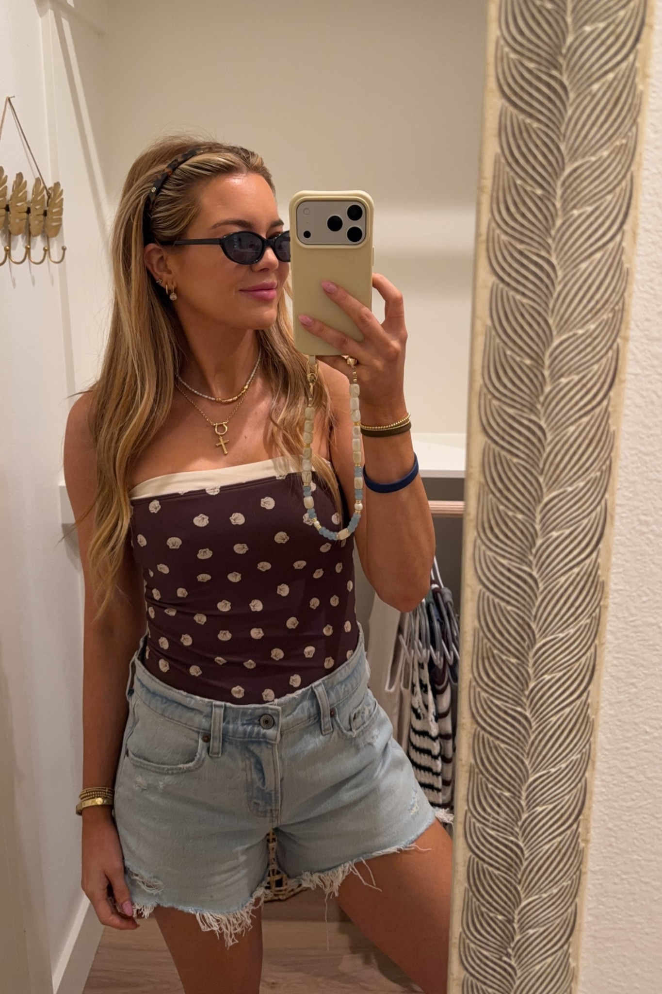 pool look! wearing 25 in my shorts and one piece runs true to size