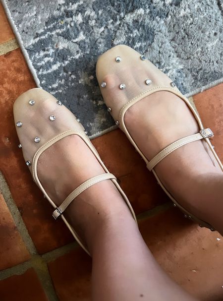 Nude mesh studded flats ! So chic and comfy. Tts love these so much!

Target style // mesh flats // target flats // studded flats

#LTKshoecrush #LTKsalealert #LTKfindsunder50