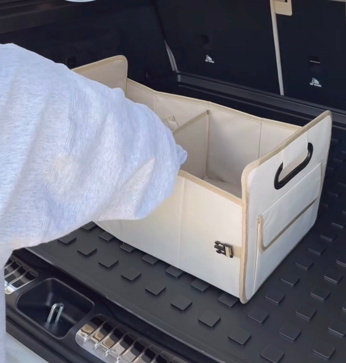 Amazon finds
Car organization 
Car finds
Storage hacks 
Truck organizers

#LTKsale #LTKtravel #LTKfamily