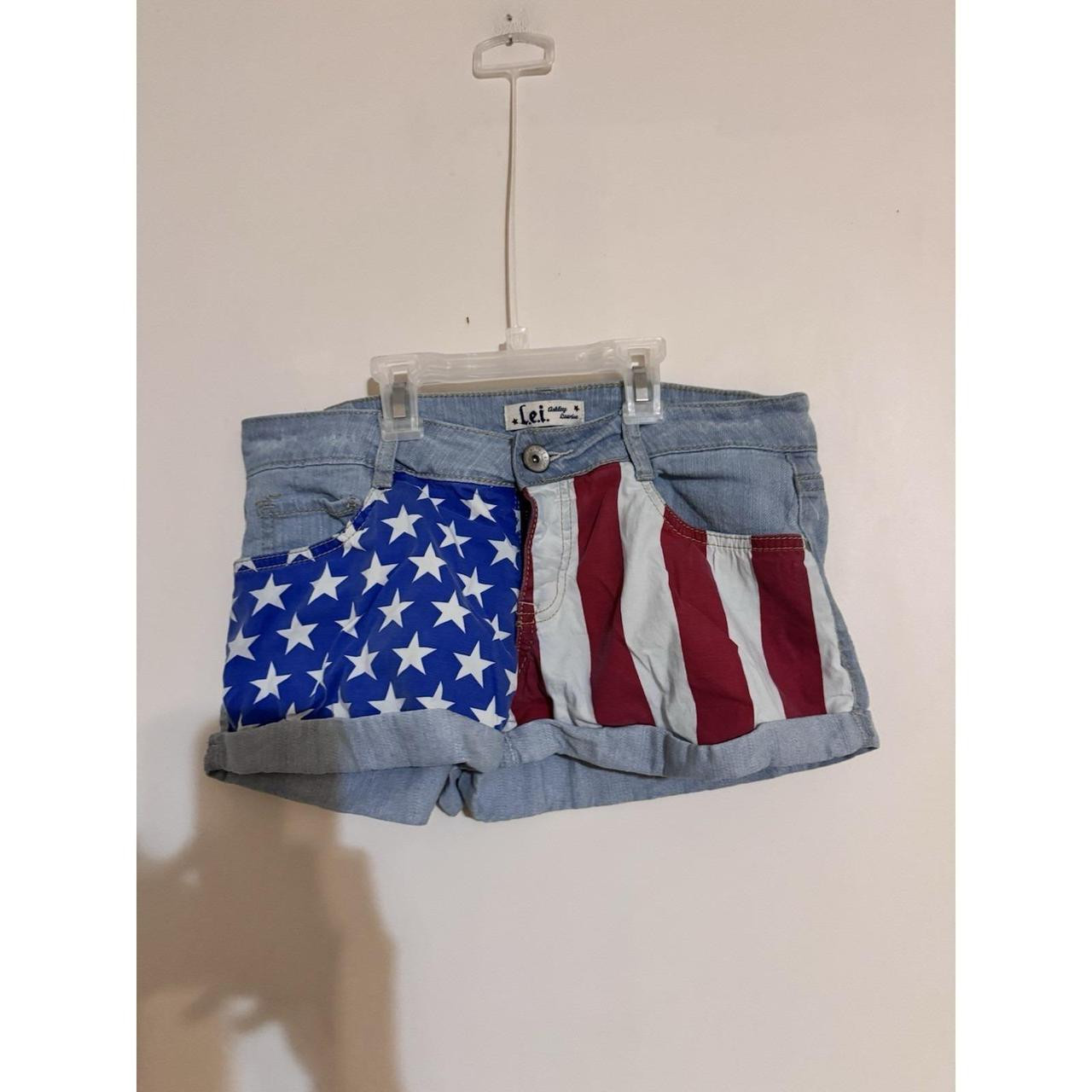Leith Women's Shorts - Multi - 9 | Depop US
