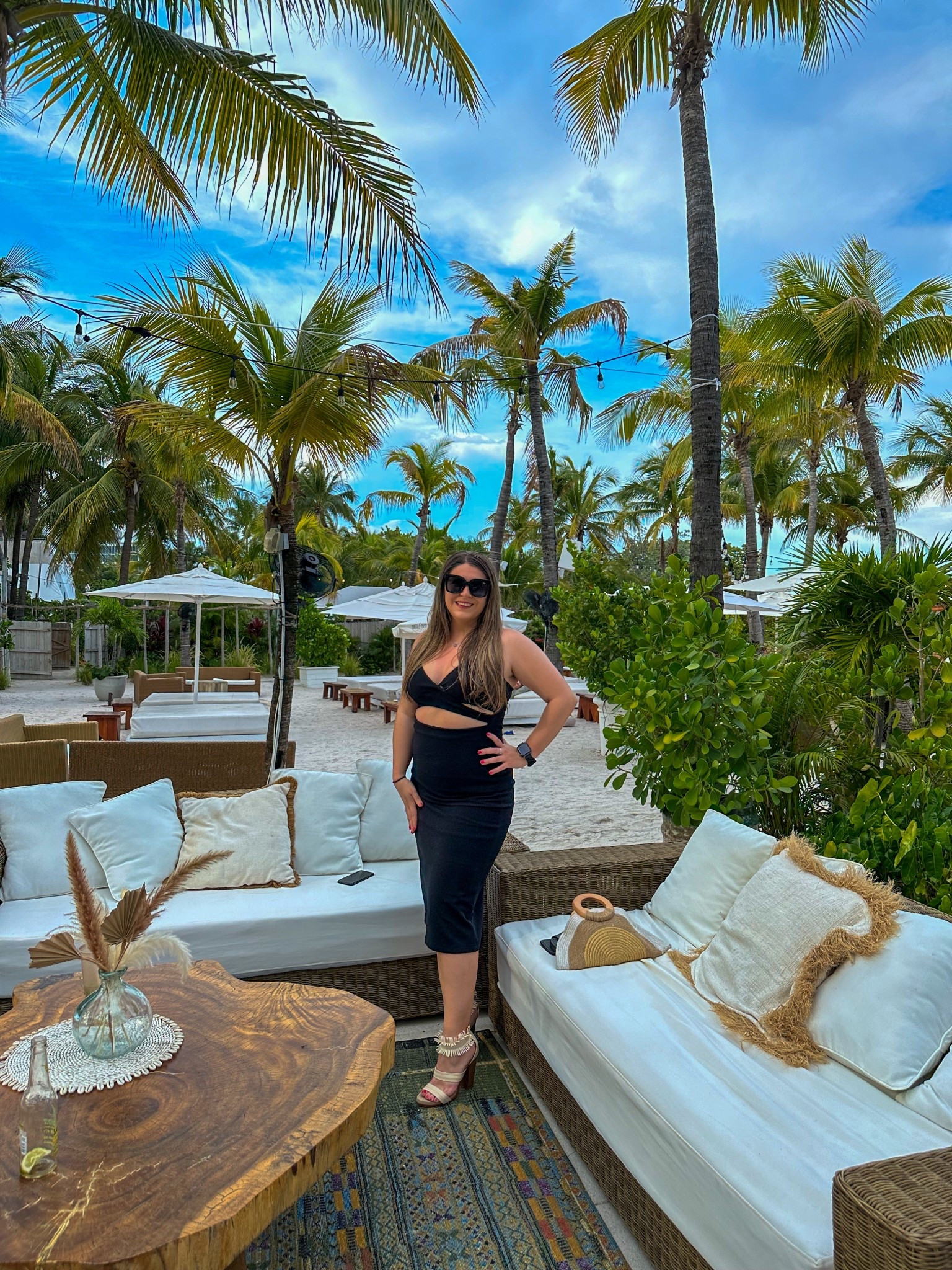 Black dress, beach breeze, and golden hour vibes 🌊🖤

#LTKMidsize #LTKStyleTip #LTKTravel