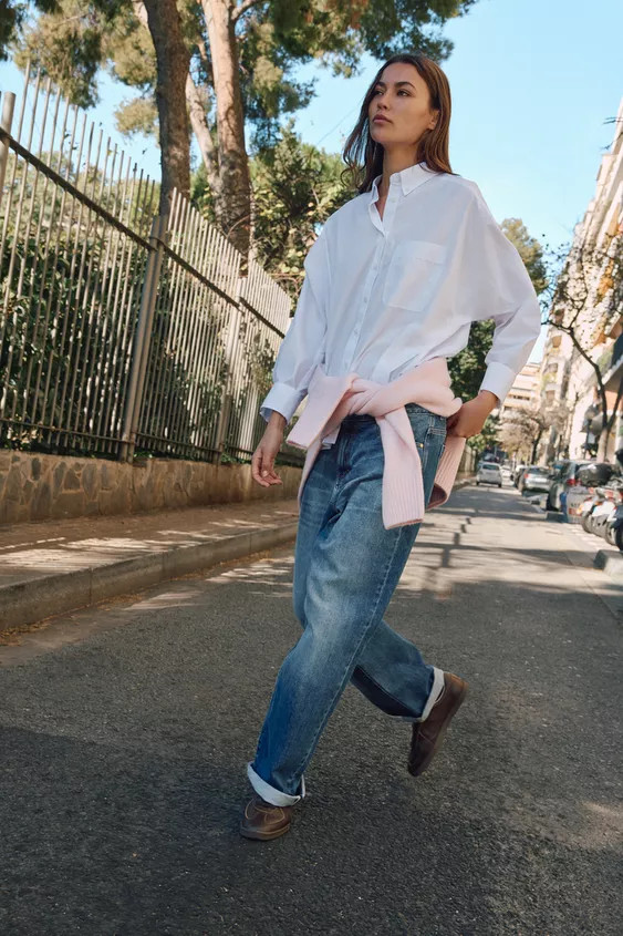 Z.07 RELAXED FIT HIGH WAISTED TURN-UP JEANS | Zara US