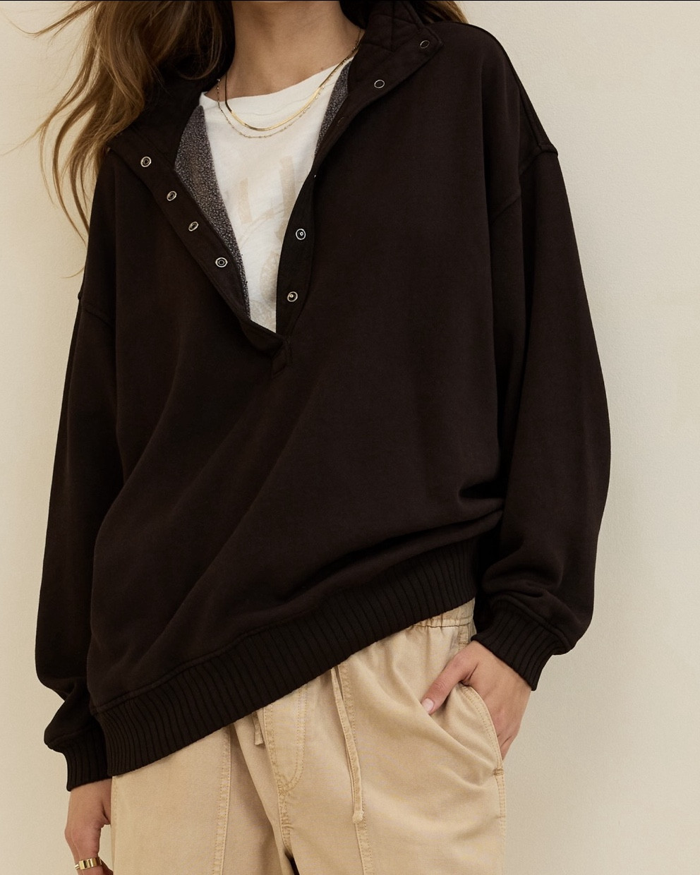 AERIE snap sweatshirt 

#LTKautumn #LTKSeasonal #LTKFindsUnder100